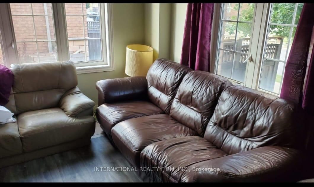 66 Leitch Avenue • Toronto, ON photo 12