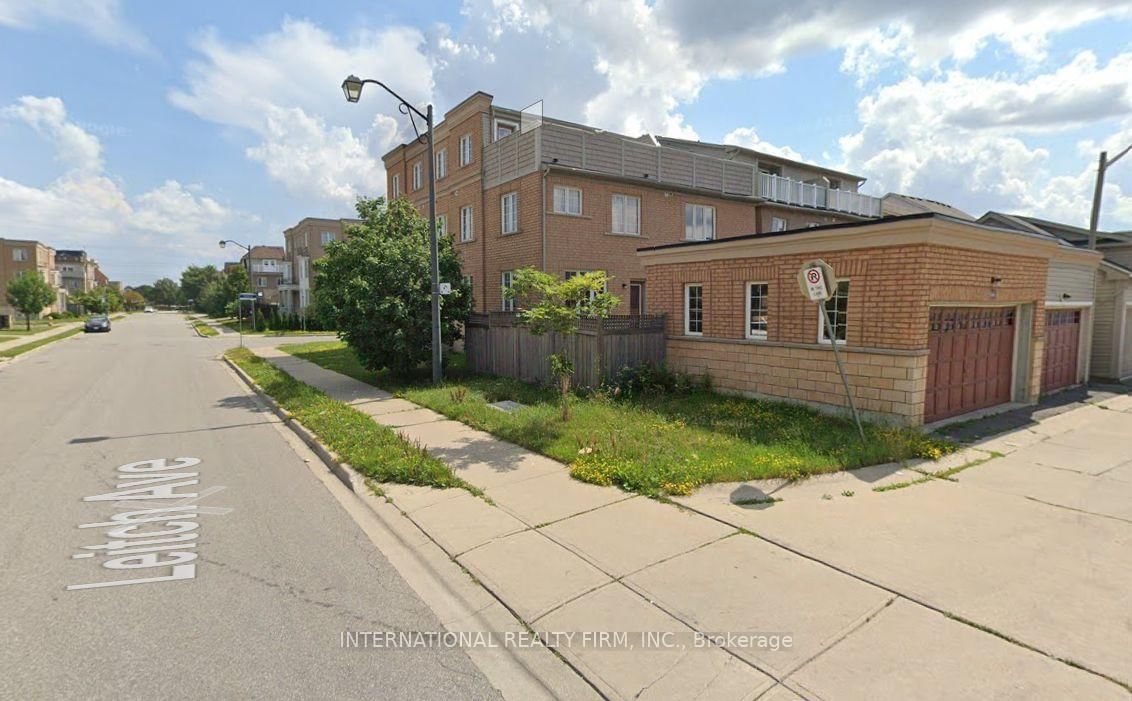 66 Leitch Avenue • Toronto, ON photo 4