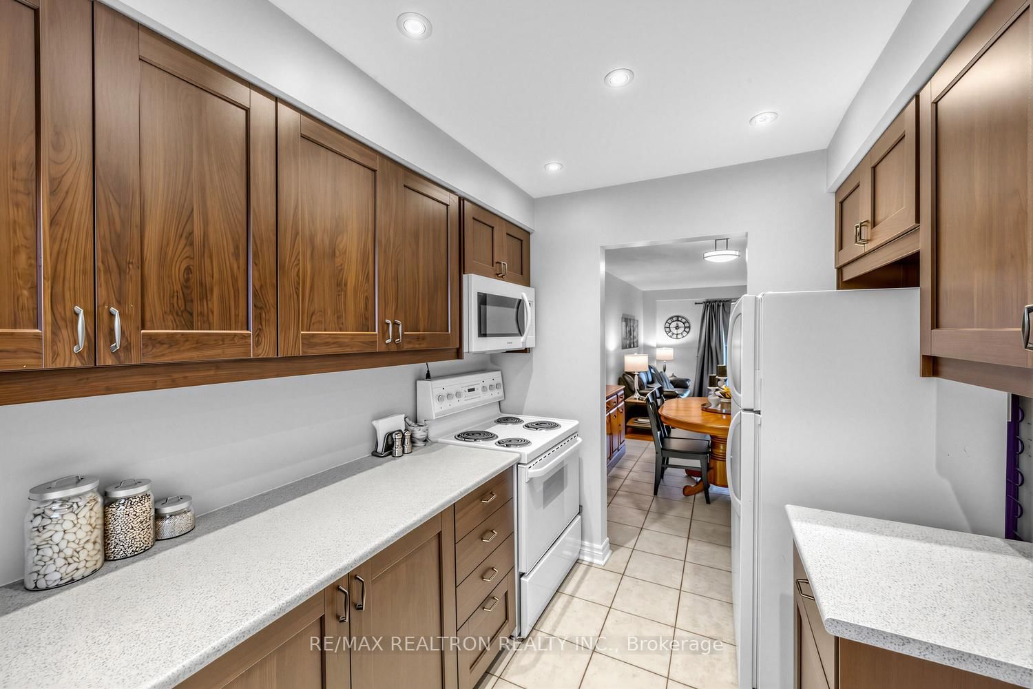 6699 Falconer Drive • #1 • Mississauga, ON photo 12