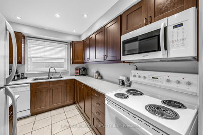 6699 Falconer Drive • #1 • Mississauga, ON photo 9