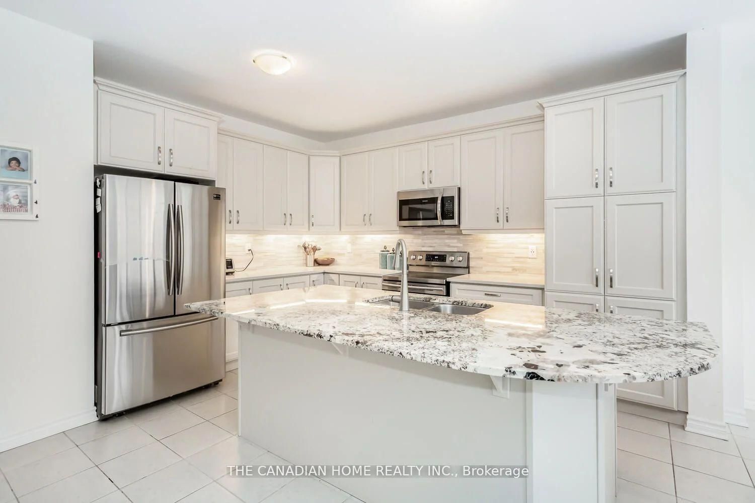 1261 Rose Way • Milton, ON photo 14