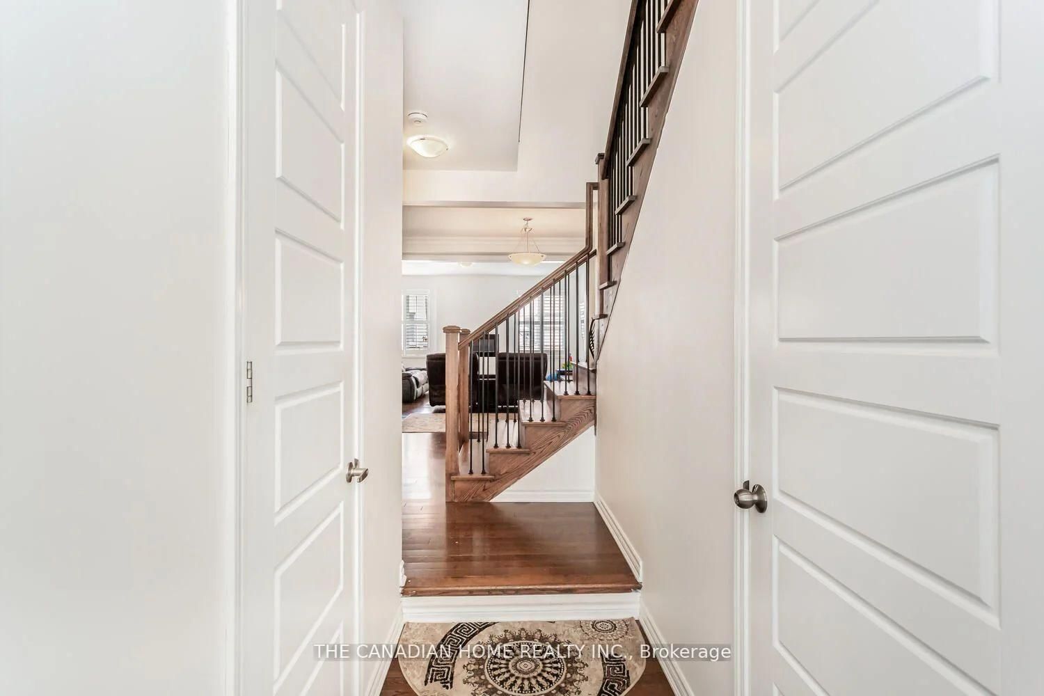 1261 Rose Way • Milton, ON photo 4