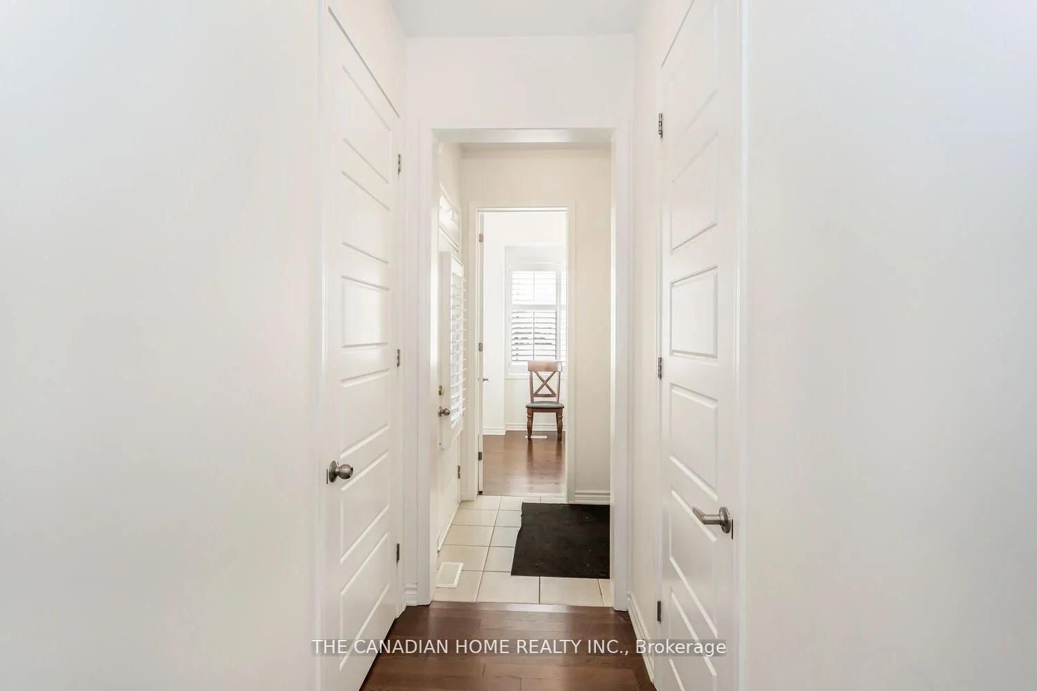 1261 Rose Way • Milton, ON photo 5
