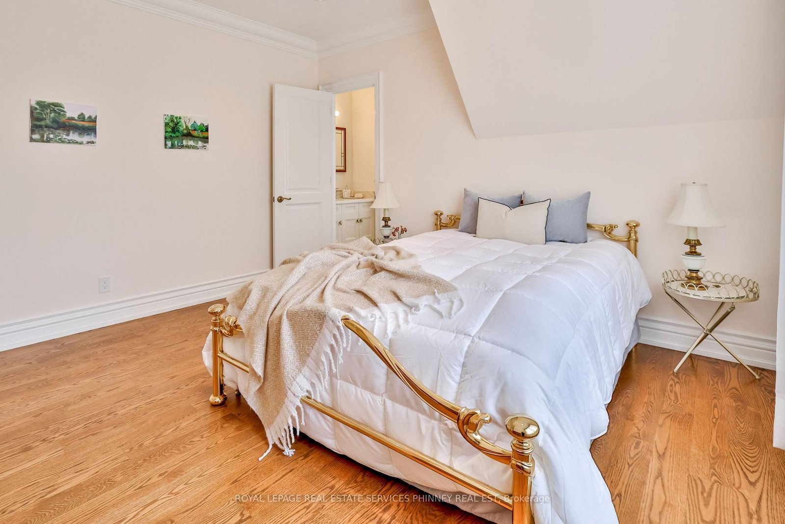 1511 Broadmoor Avenue • Mississauga, ON photo 33
