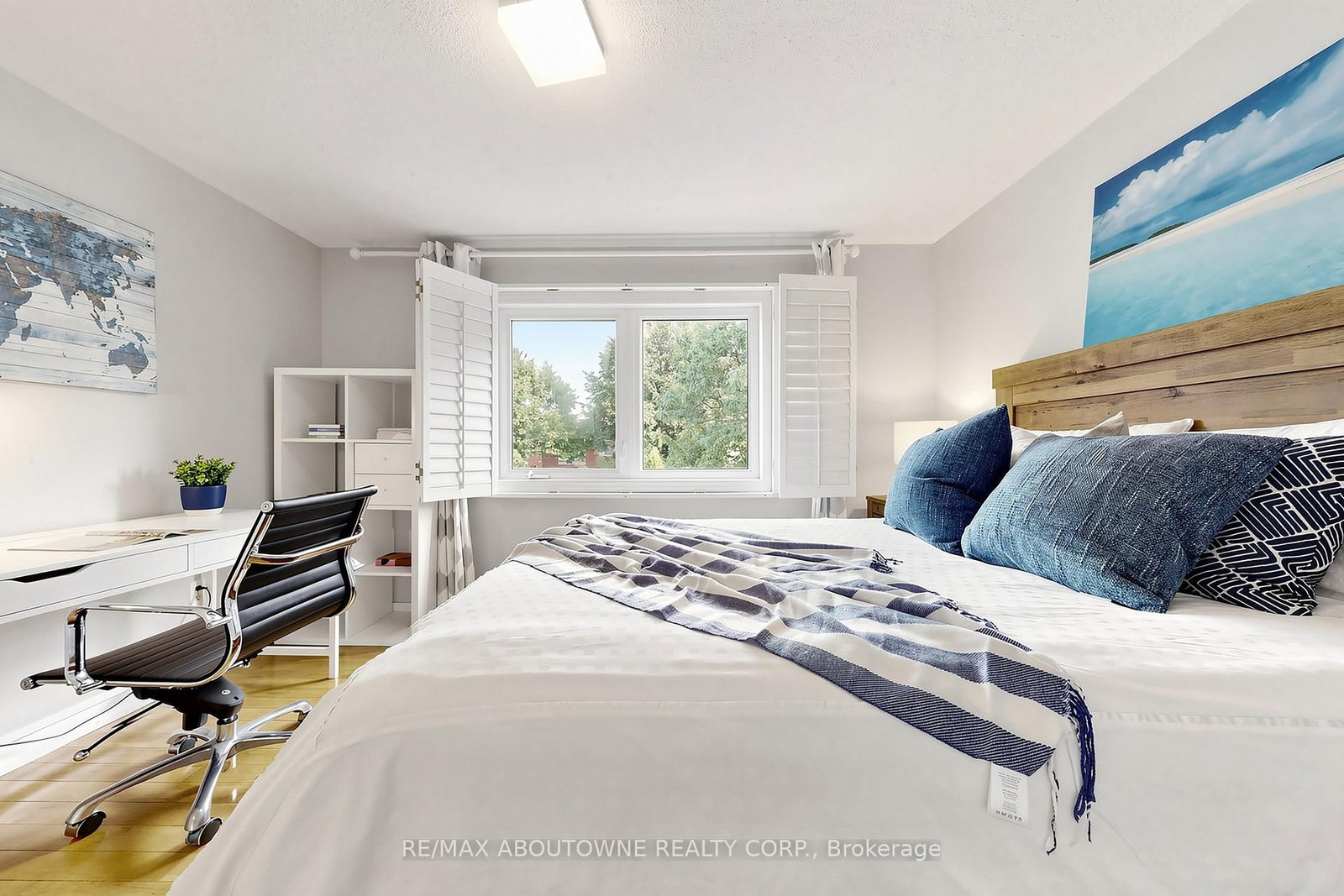 2072 Glenada Crescent • Oakville, ON photo 20