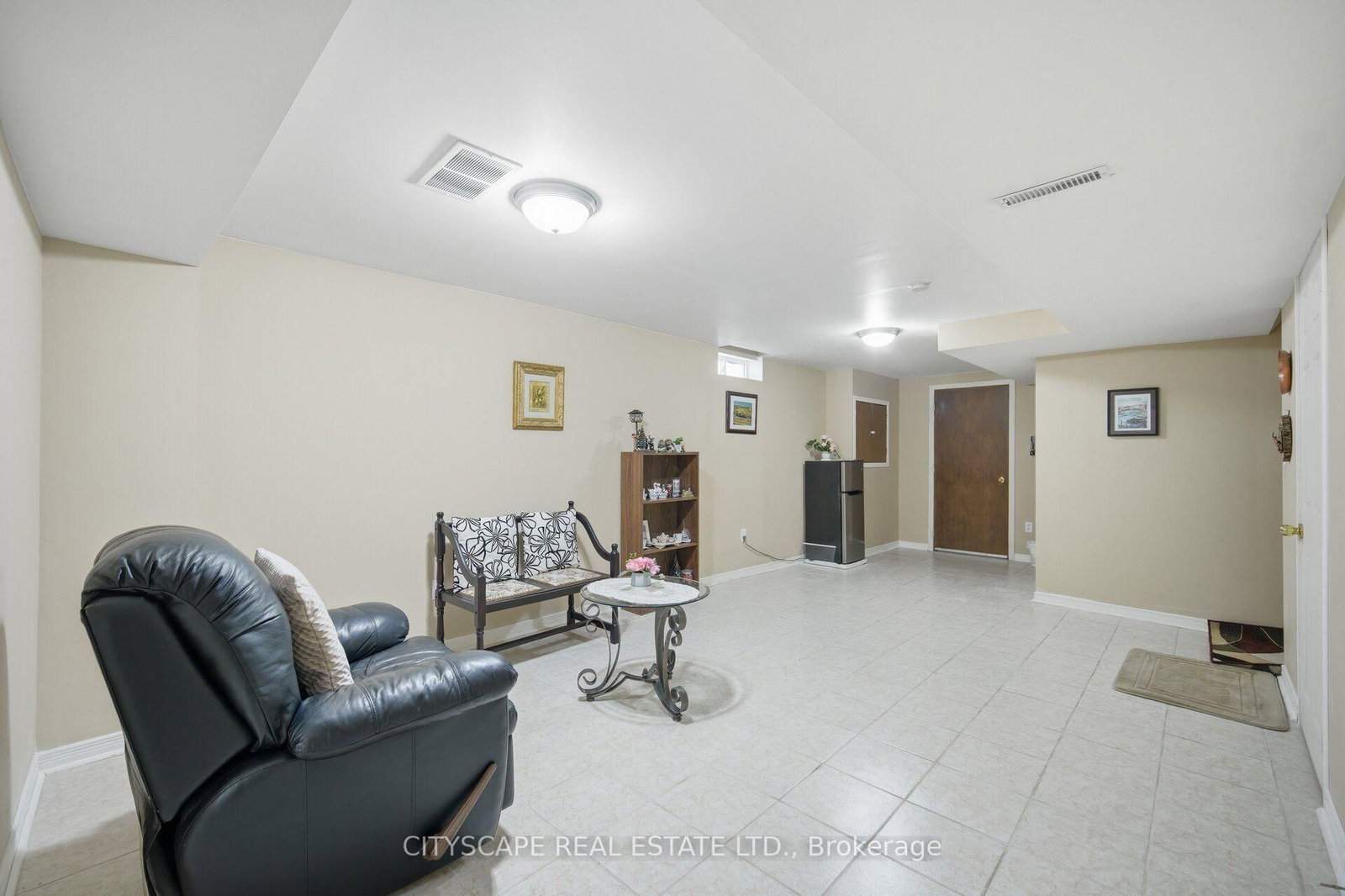 221 Richvale Drive S • Brampton, ON photo 39