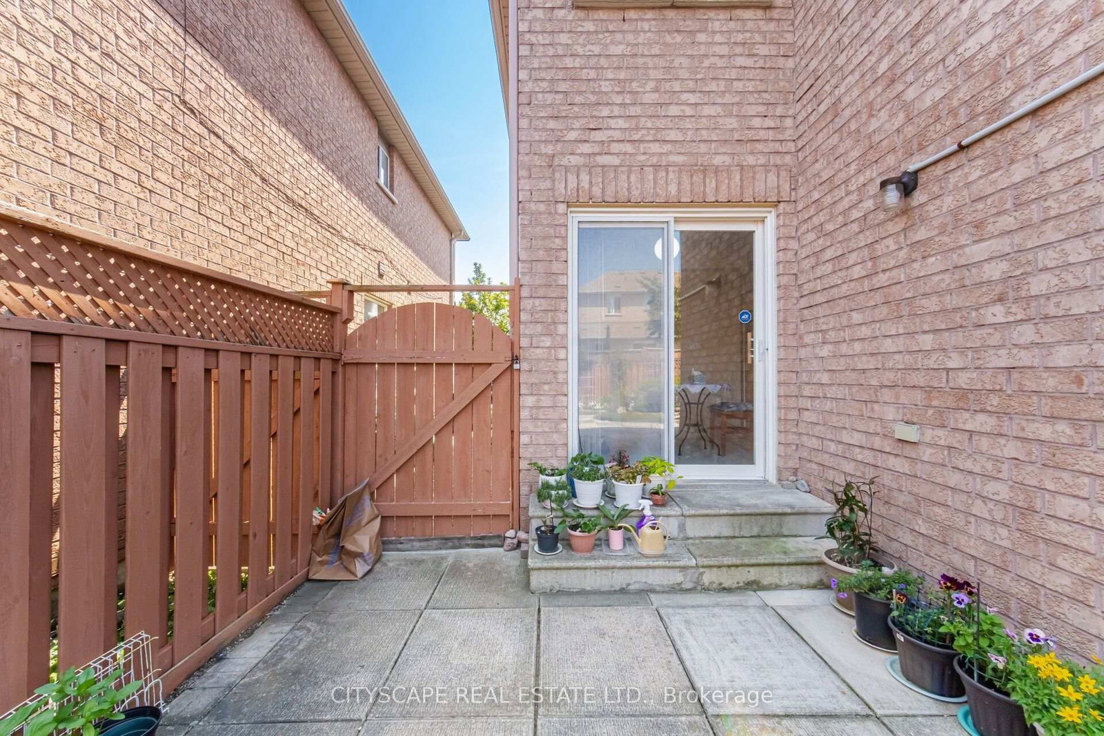 221 Richvale Drive S • Brampton, ON photo 46
