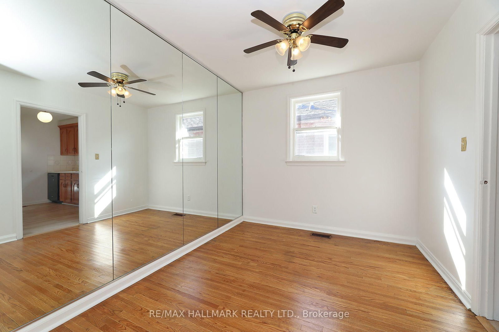 55 Athol Avenue • Toronto, ON photo 11