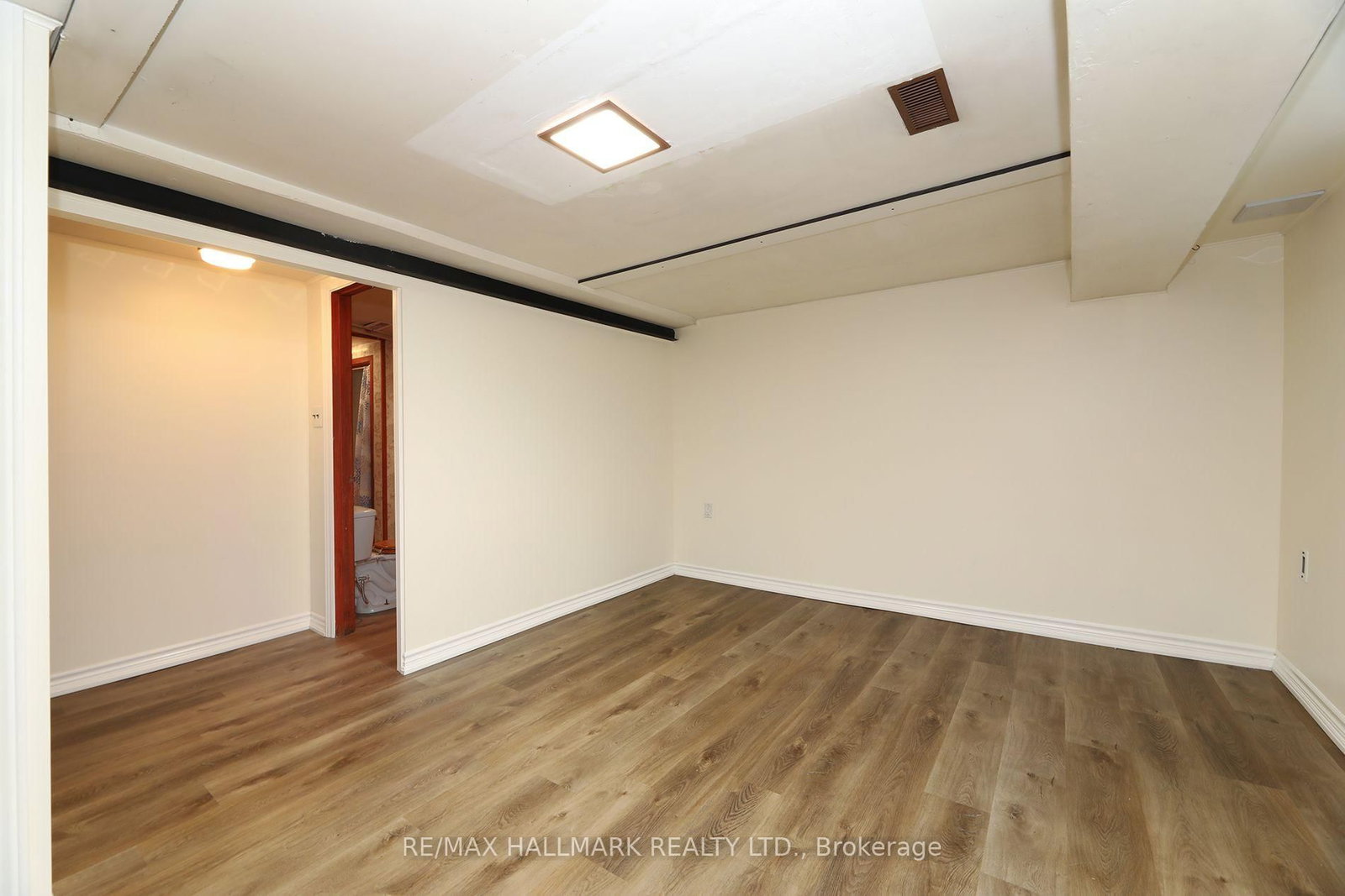 55 Athol Avenue • Toronto, ON photo 21