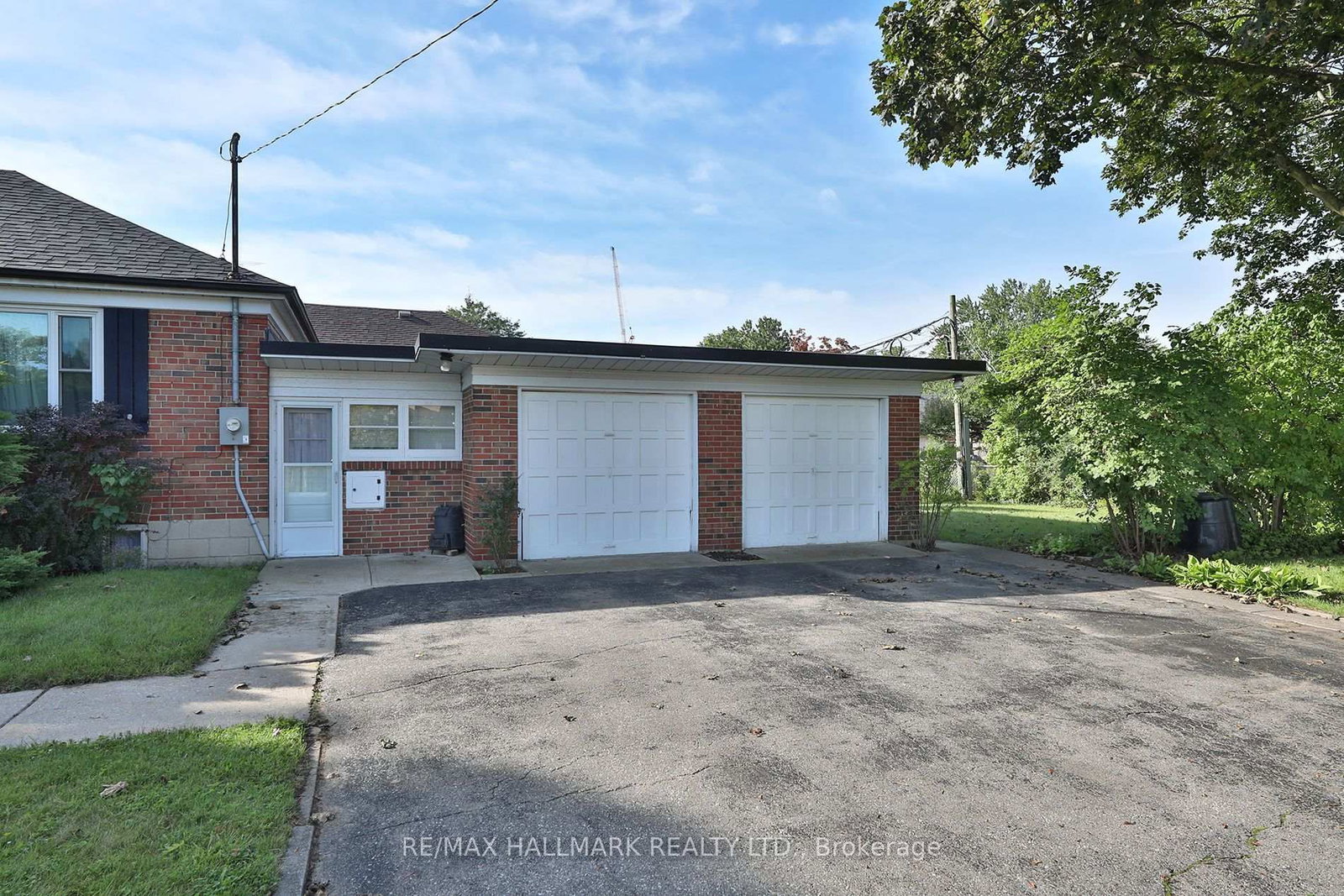55 Athol Avenue • Toronto, ON photo 5