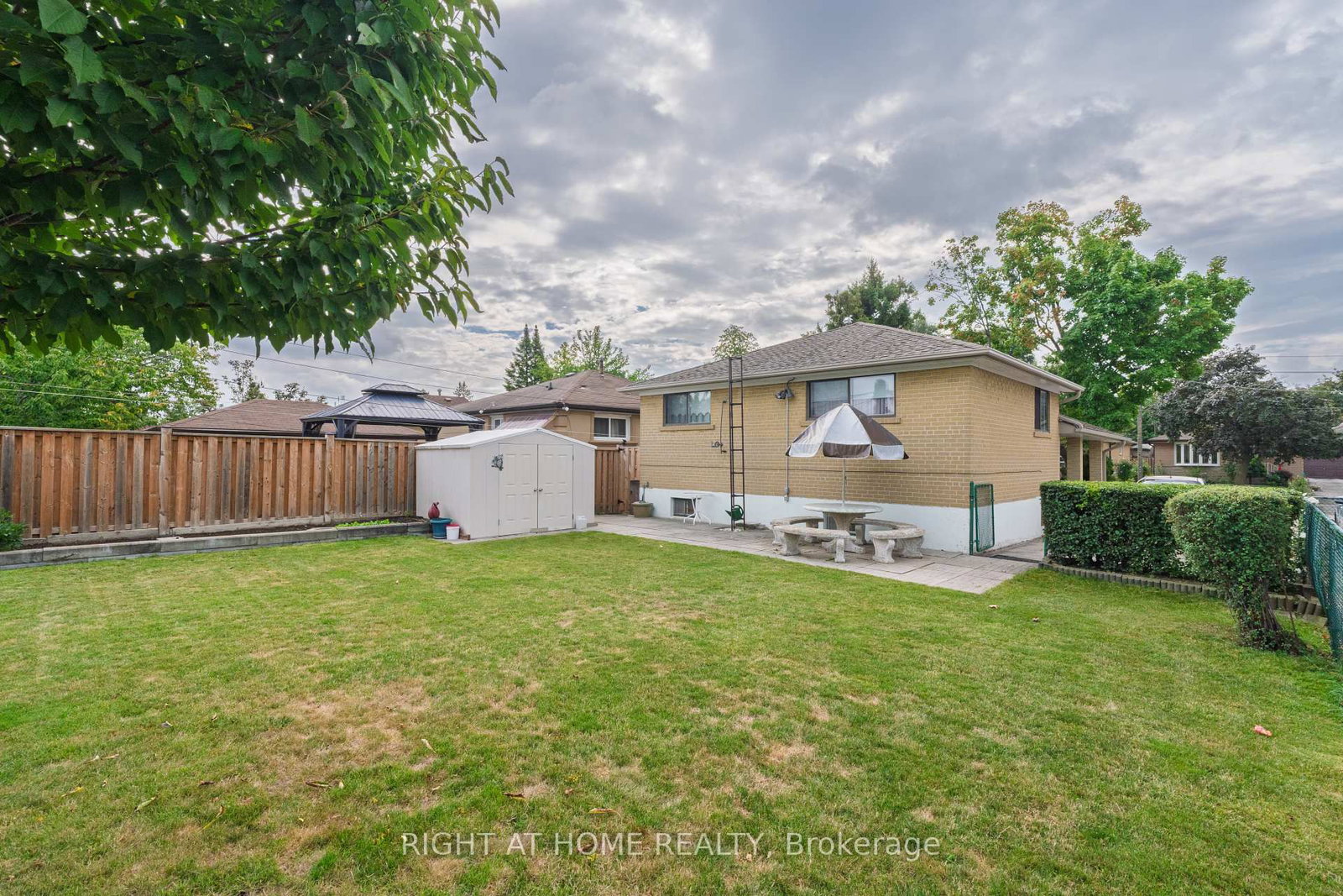 22 Monterrey Drive • Toronto, ON photo 28