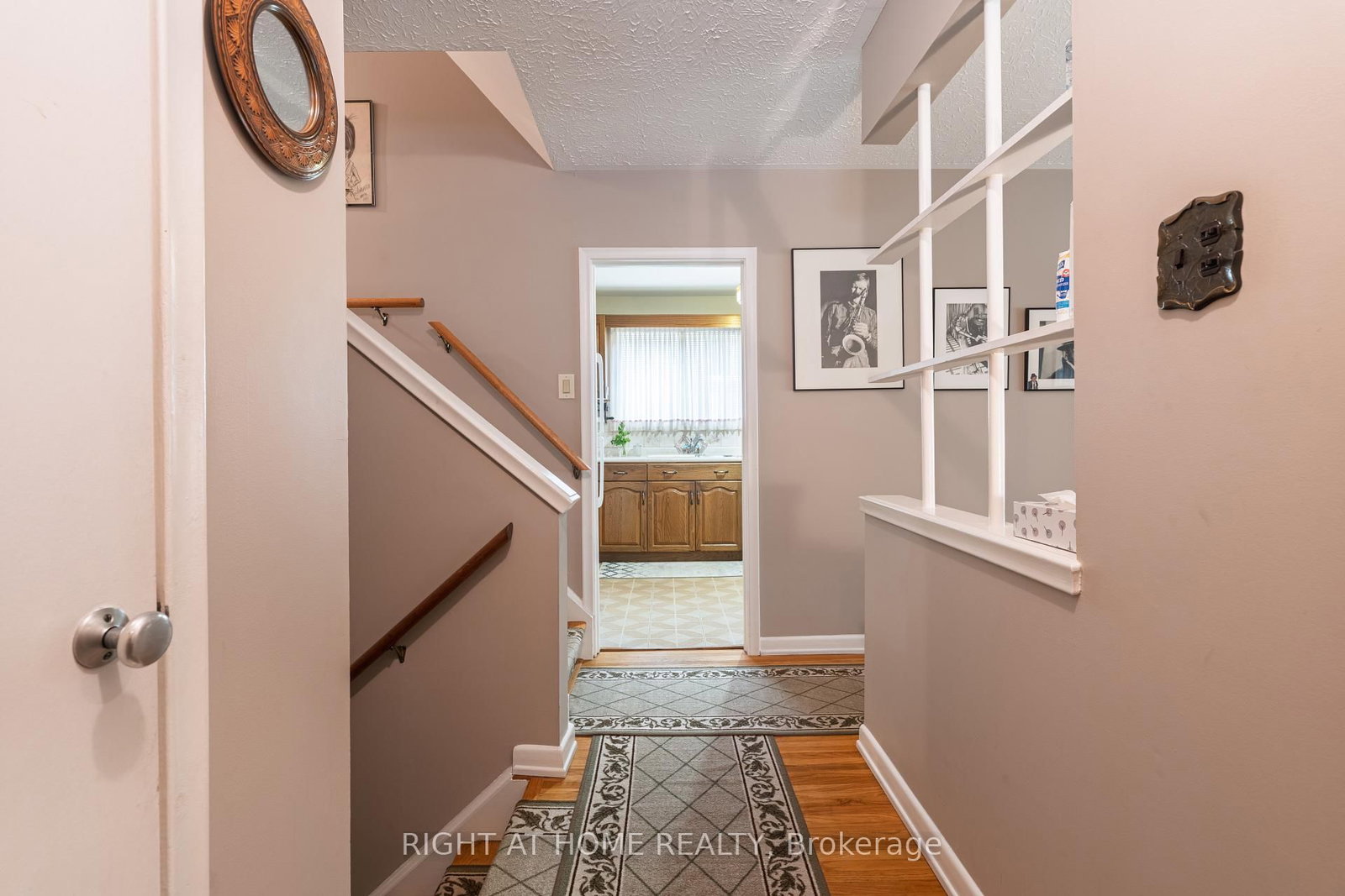 22 Monterrey Drive • Toronto, ON photo 5