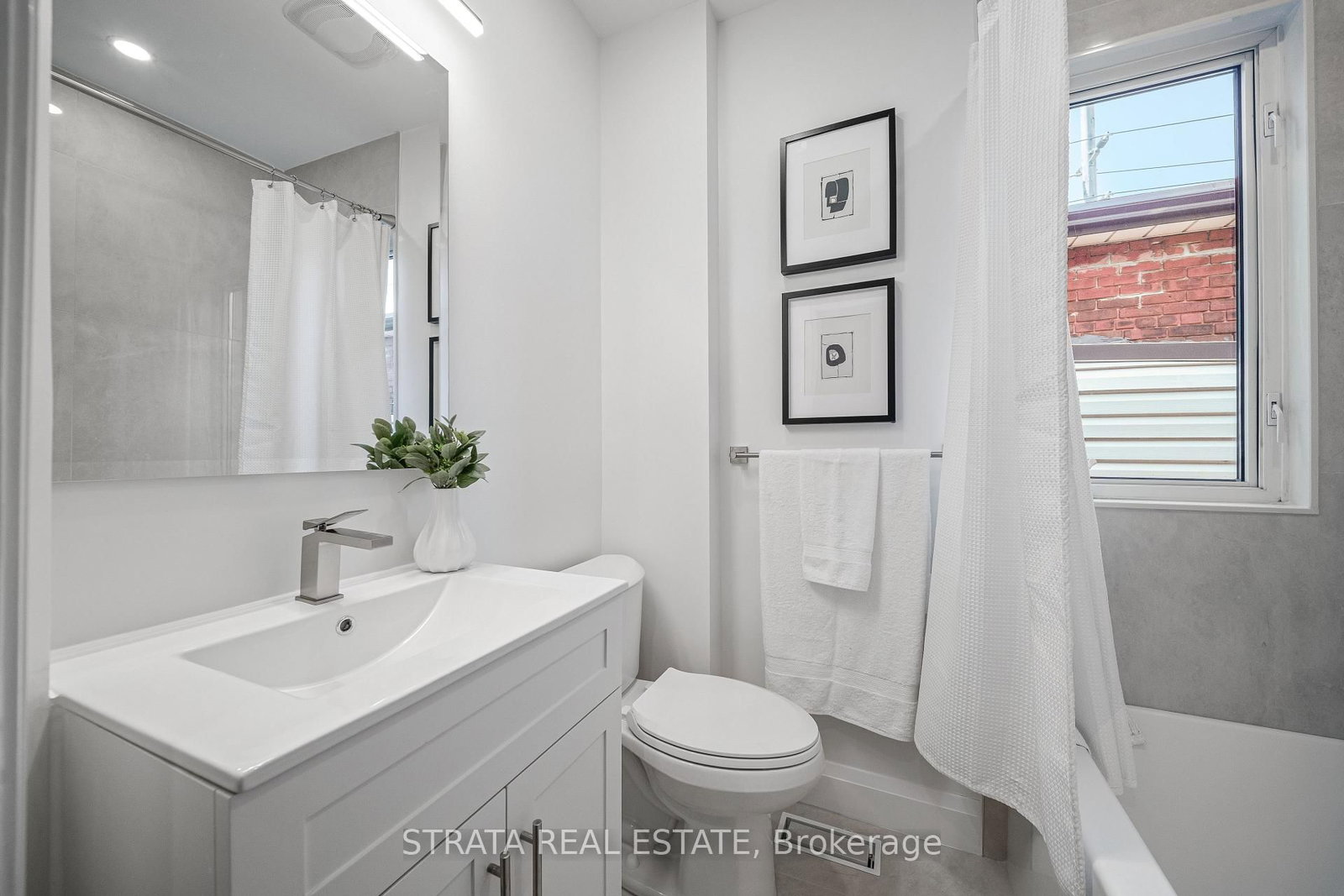 316 St Johns Road • Toronto, ON photo 35