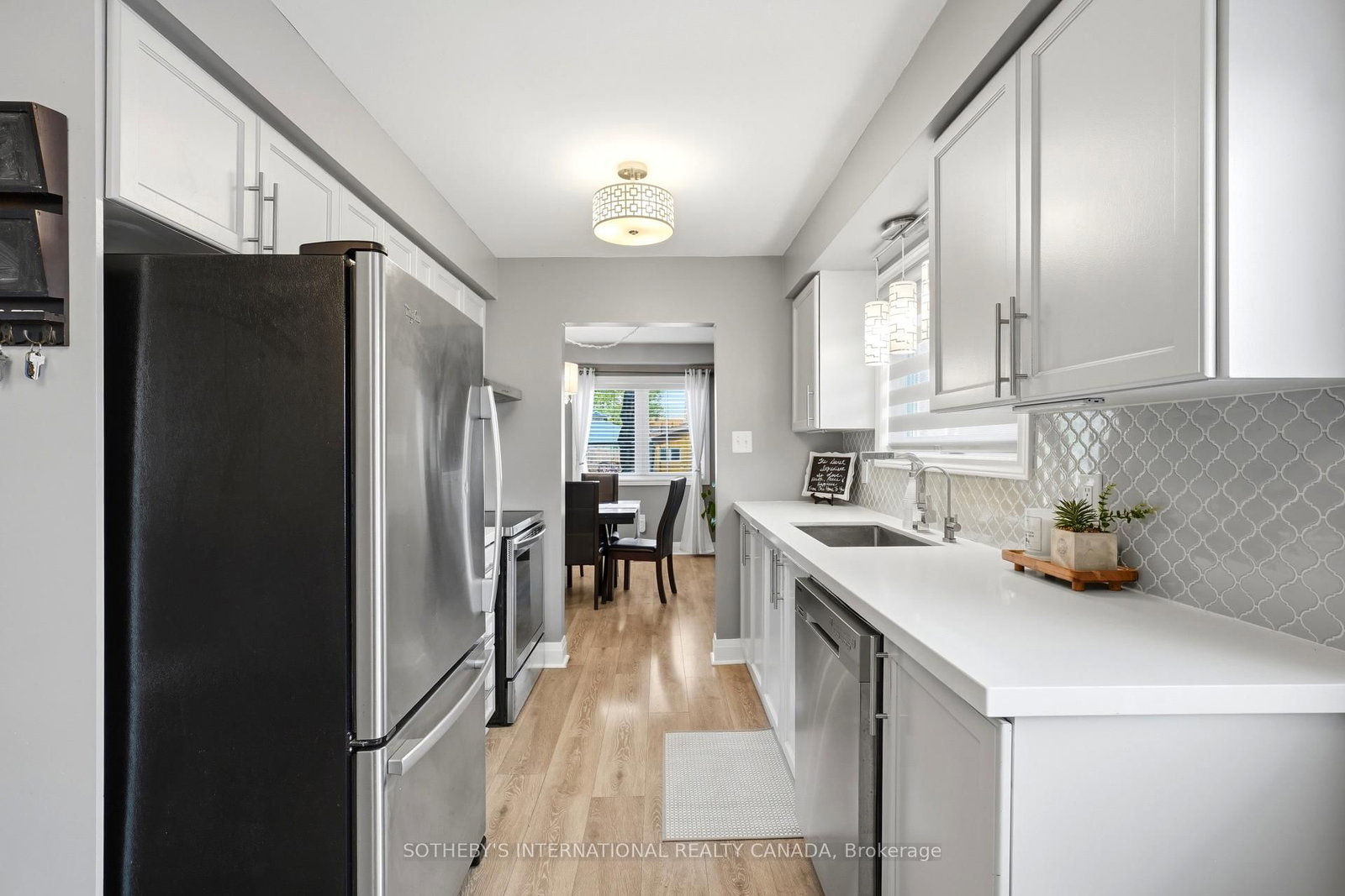 2429 Whaley Whaley Drive • Mississauga, ON photo 16