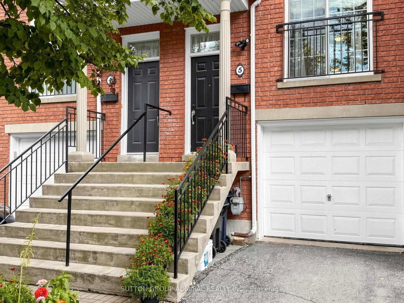 5 - 1723 Finch Avenue W