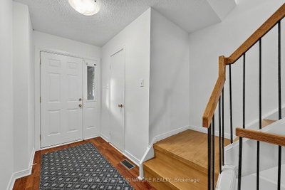 5950 Chidham Crescent • Mississauga, ON photo 7