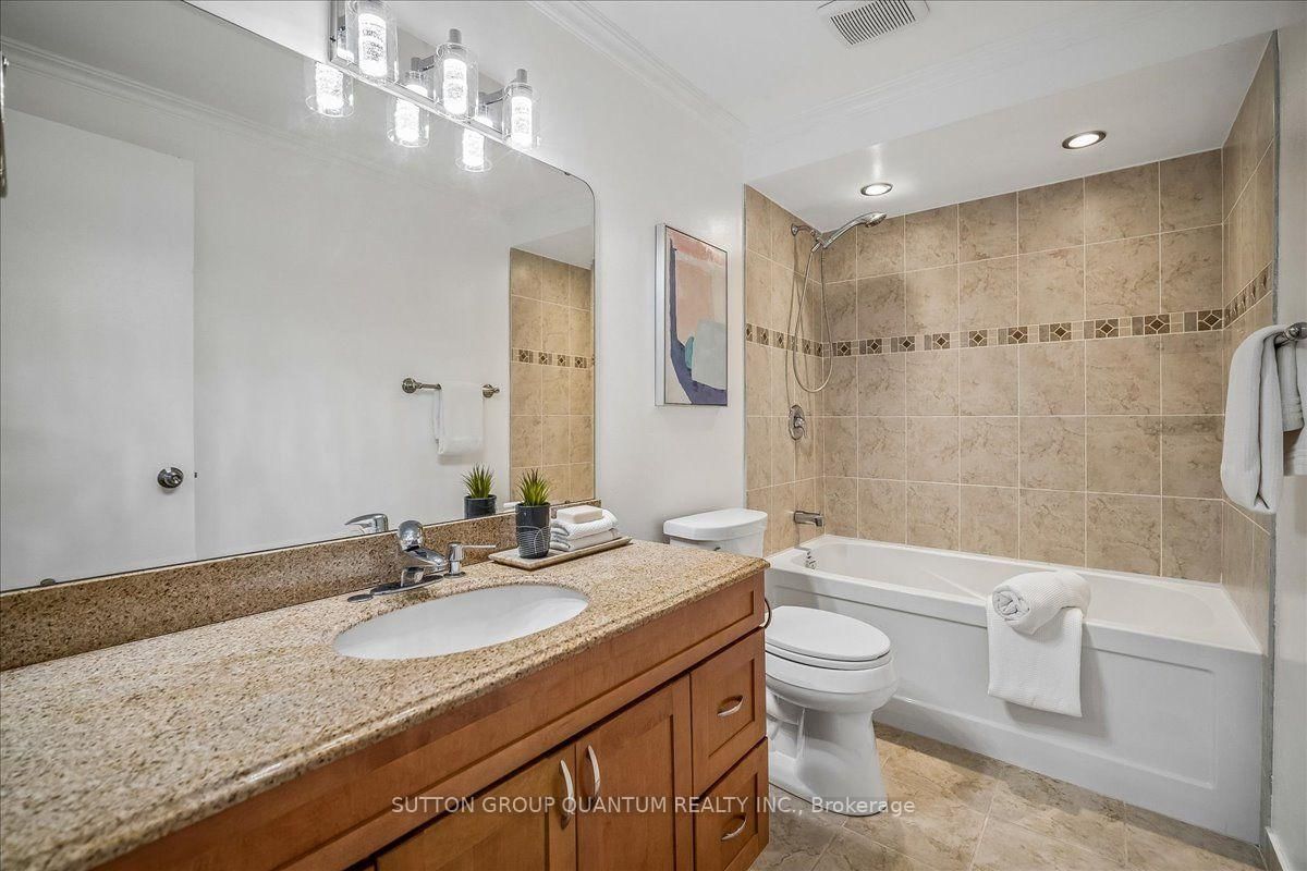 1023 Runnymead Crescent • Oakville, ON photo 21