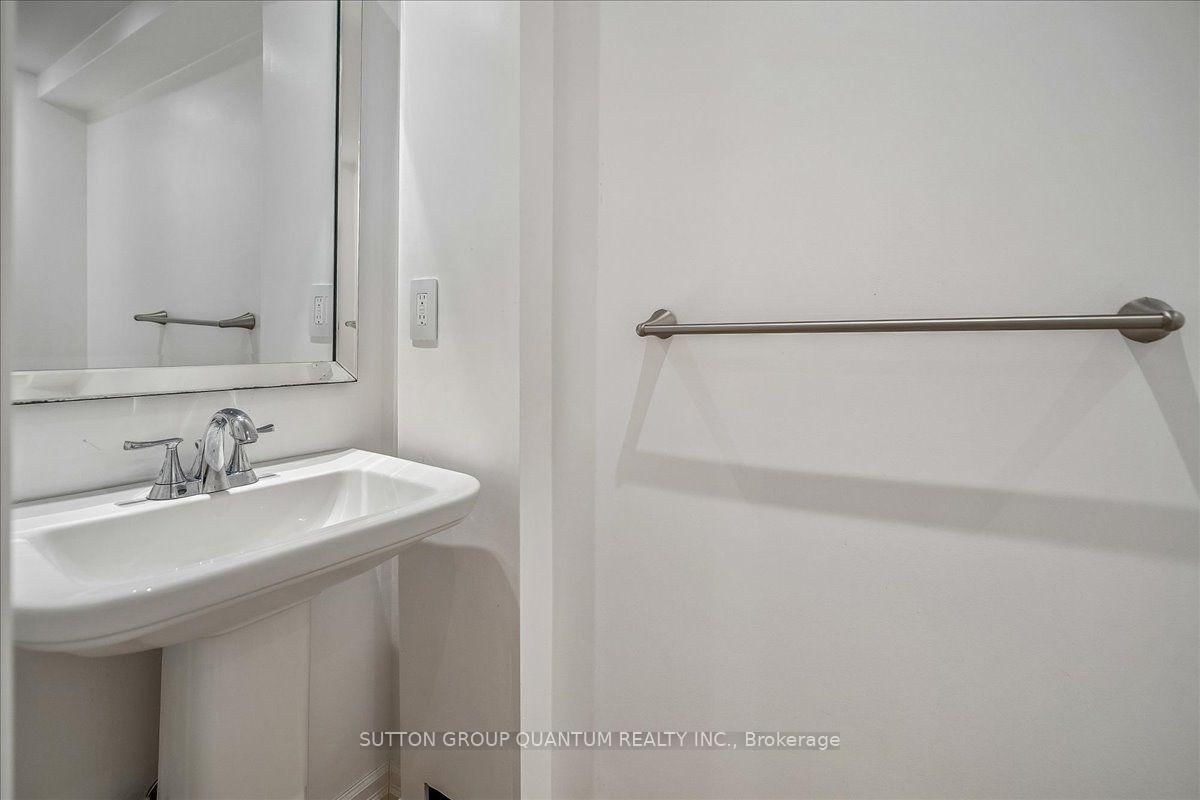 1023 Runnymead Crescent • Oakville, ON photo 34