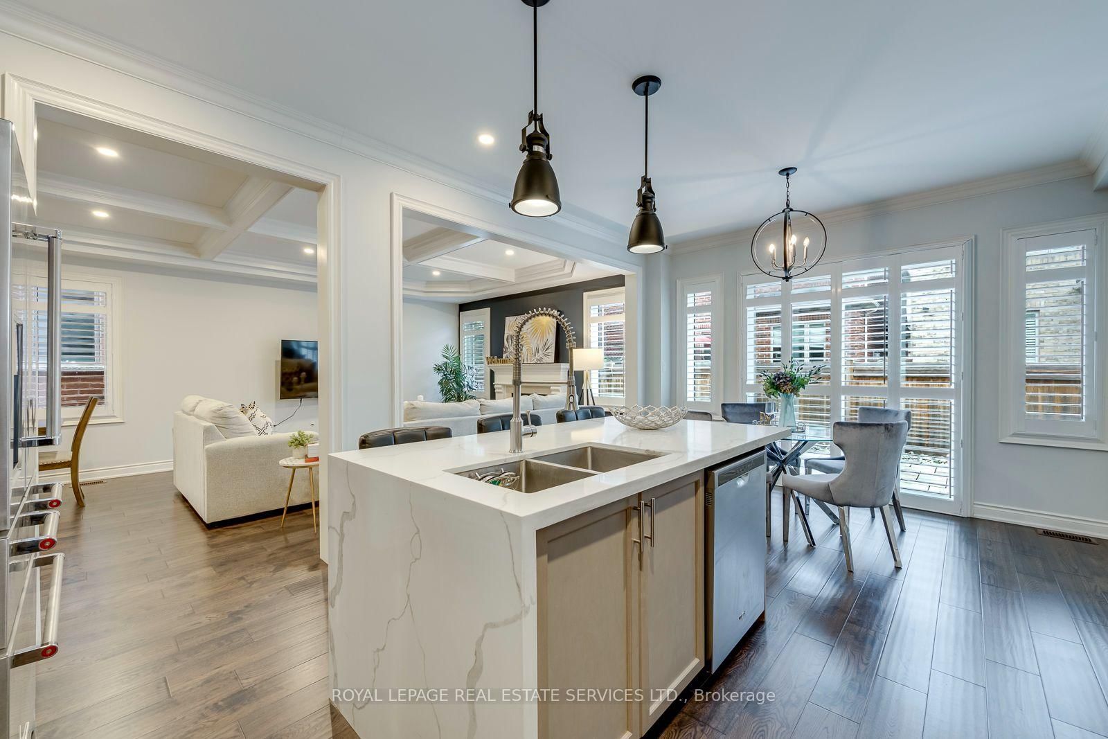 3087 Streamwood Pass • Oakville, ON photo 19