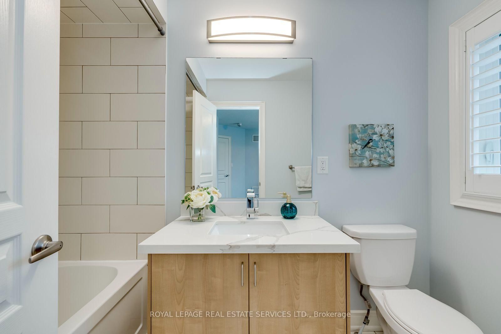 3087 Streamwood Pass • Oakville, ON photo 28