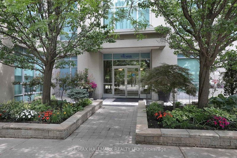 1810 - 185 Legion Road N