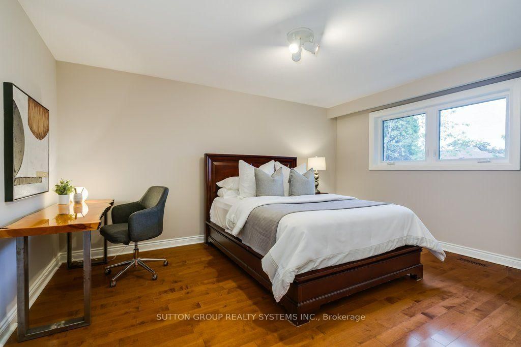 93 Poplar Heights Drive • Toronto, ON photo 29