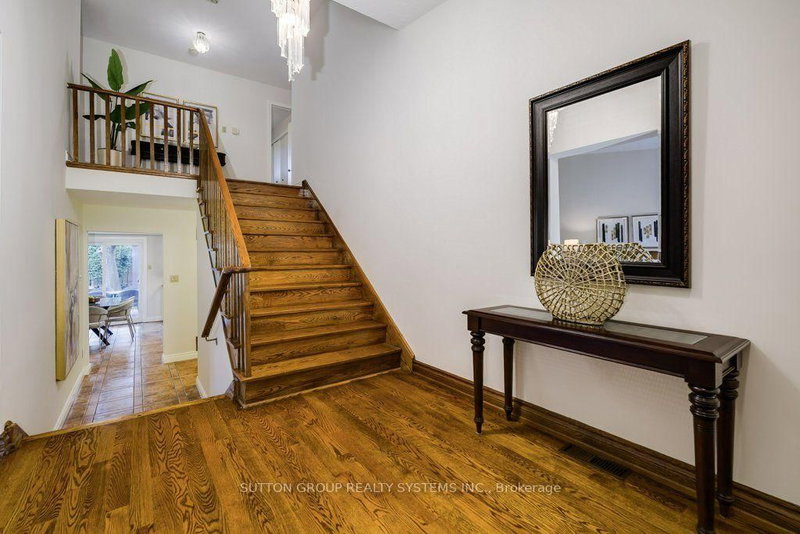 93 Poplar Heights Drive