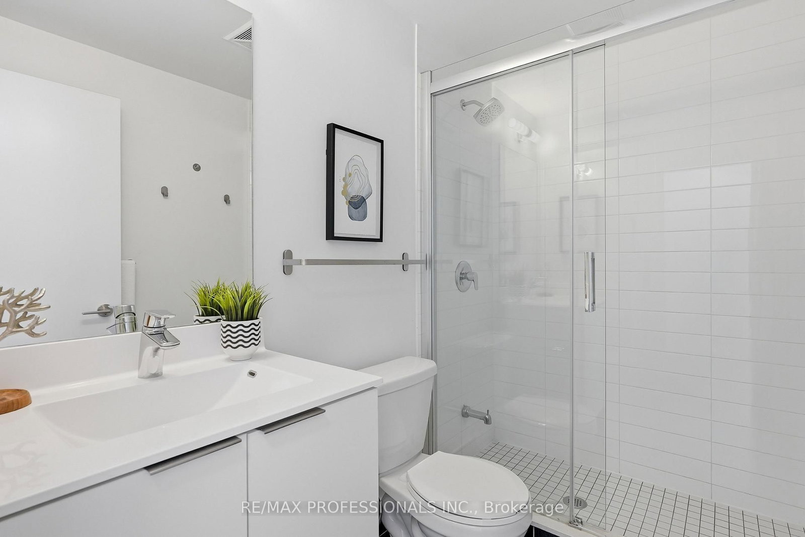 30 Shore Breeze Drive • #2418 • Toronto, ON photo 29