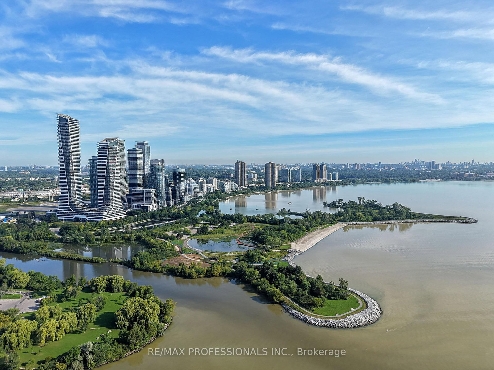 30 Shore Breeze Drive • #2418 • Toronto, ON photo 48
