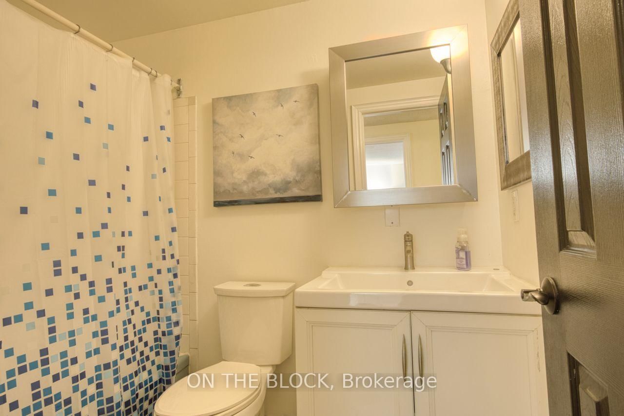3010 Palmer Drive • #1 • Burlington, ON photo 24