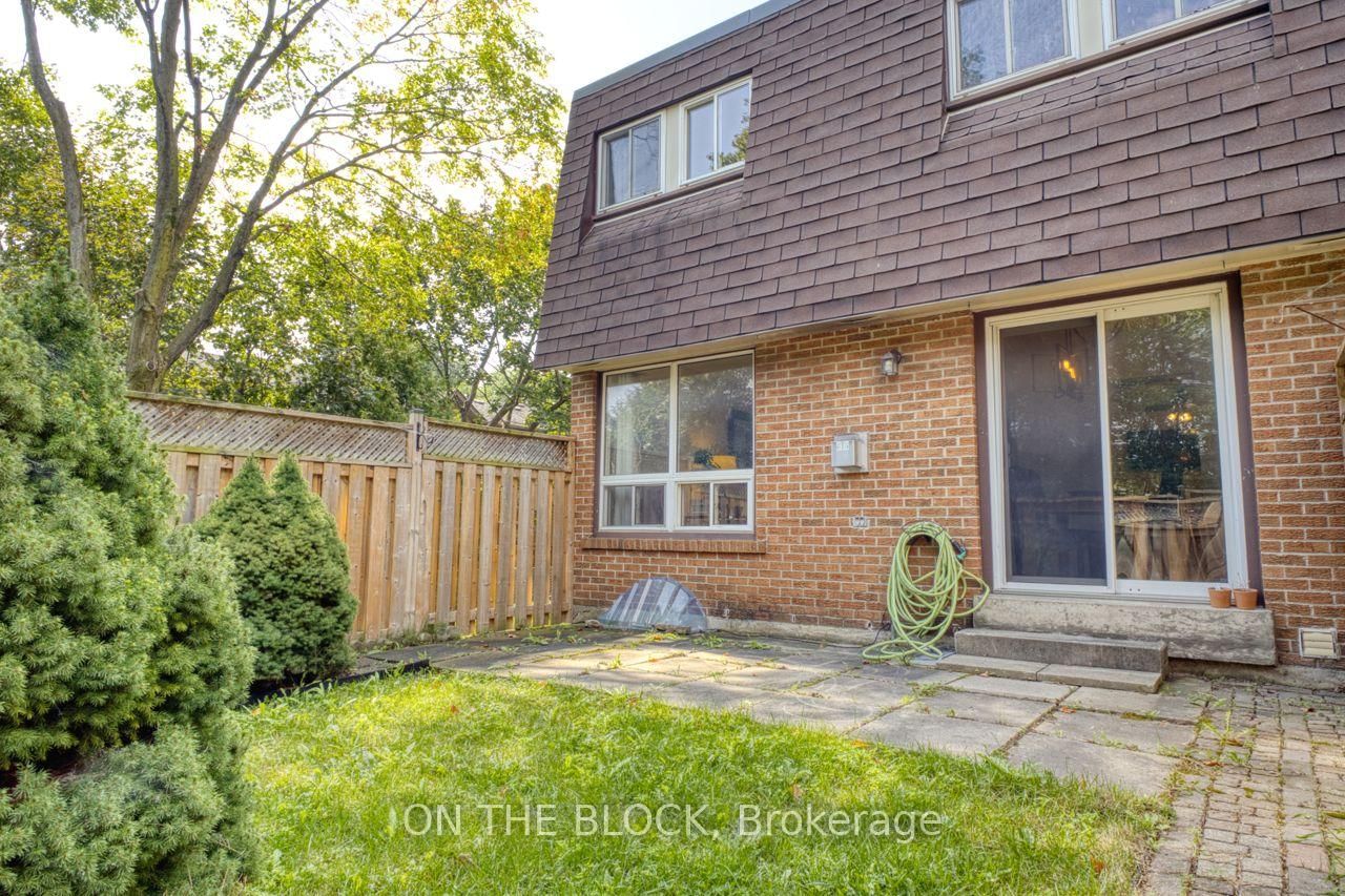 3010 Palmer Drive • #1 • Burlington, ON photo 35