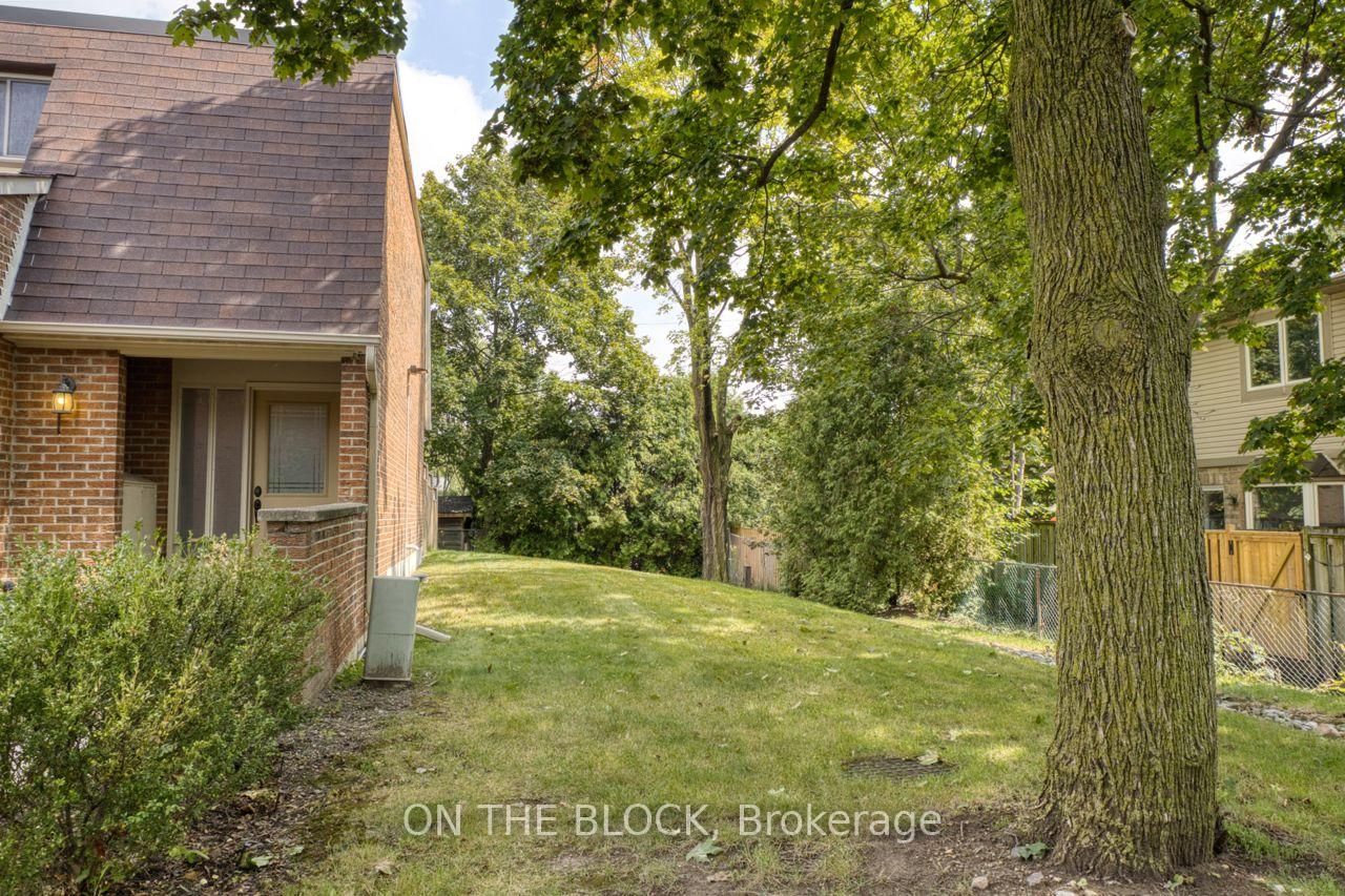 3010 Palmer Drive • #1 • Burlington, ON photo 38