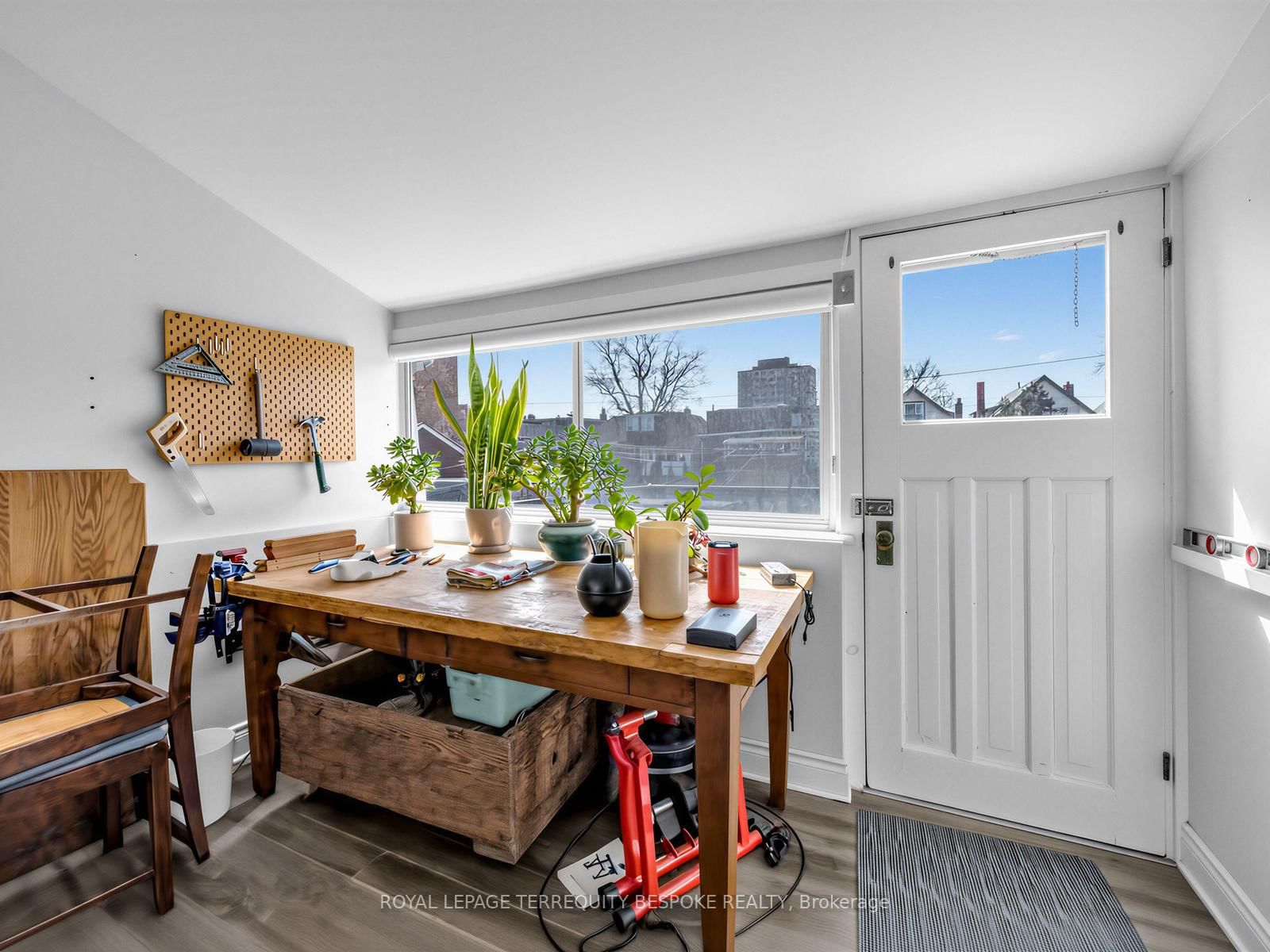 61 Chelsea Avenue • Toronto, ON photo 19