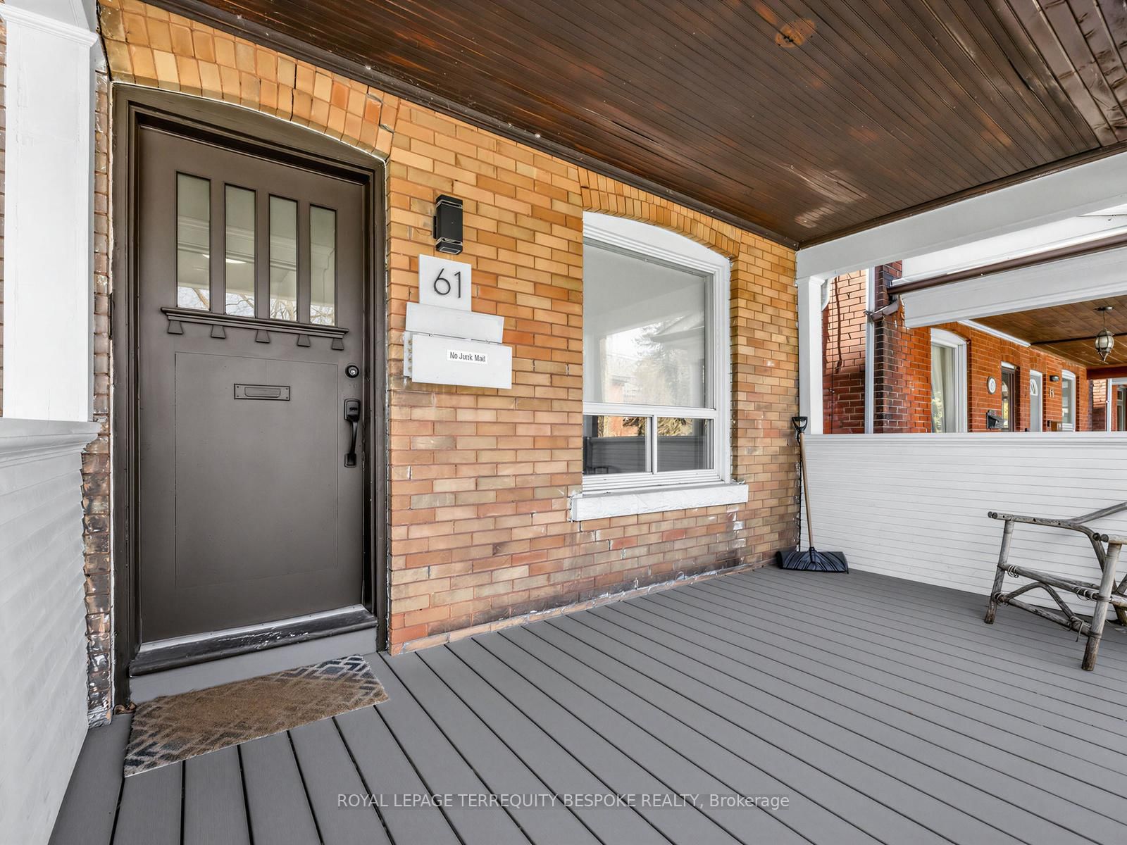 61 Chelsea Avenue • Toronto, ON photo 3