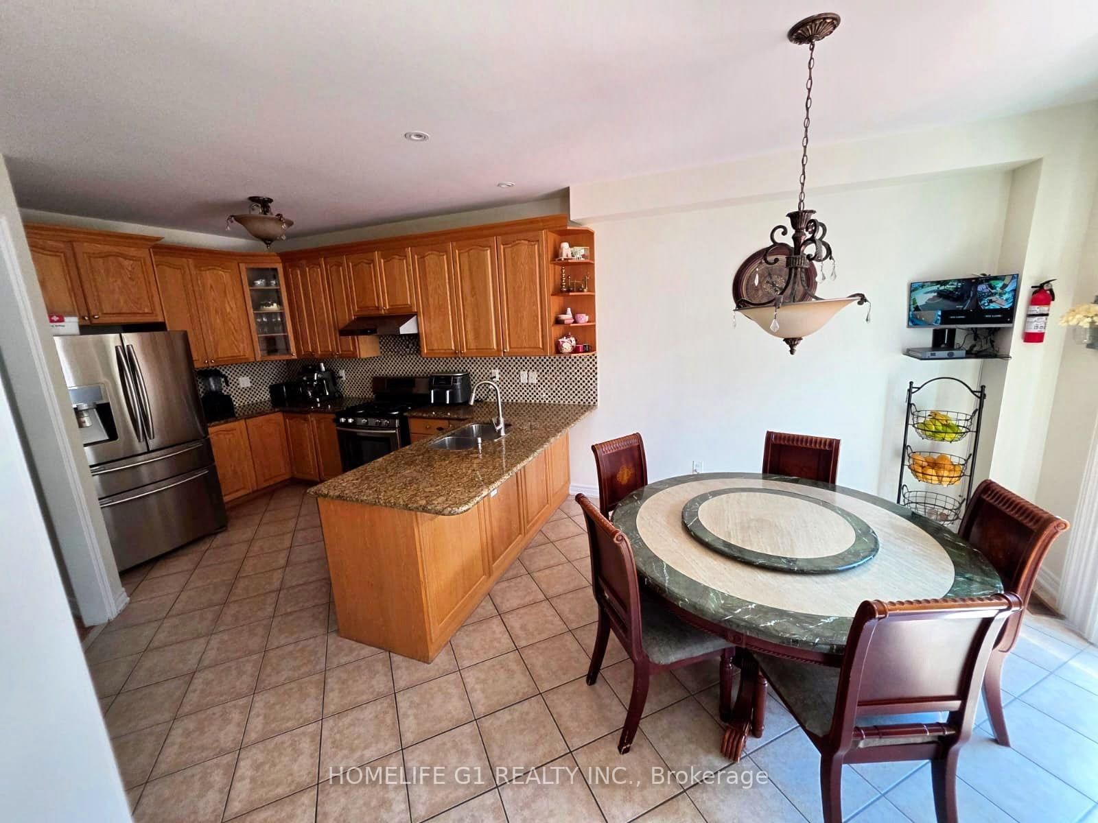 62 Dewside Drive • Brampton, ON photo 4