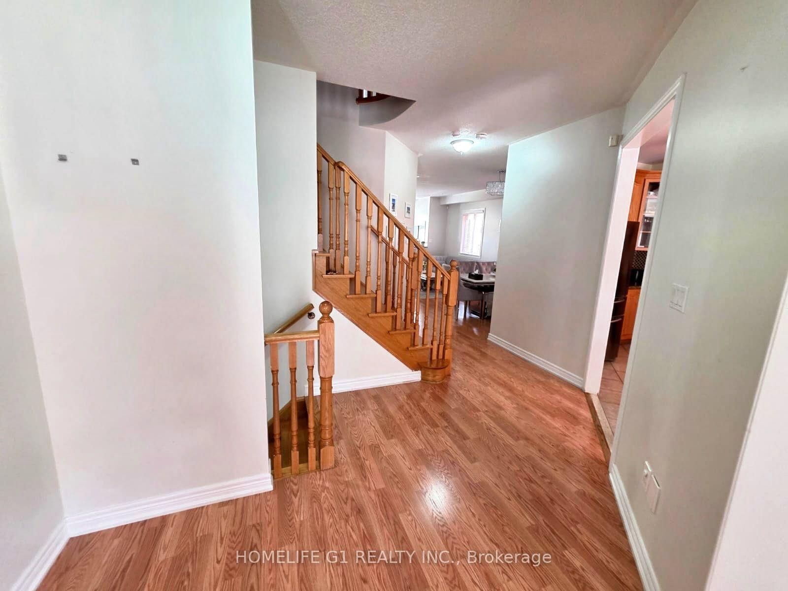 62 Dewside Drive • Brampton, ON photo 8
