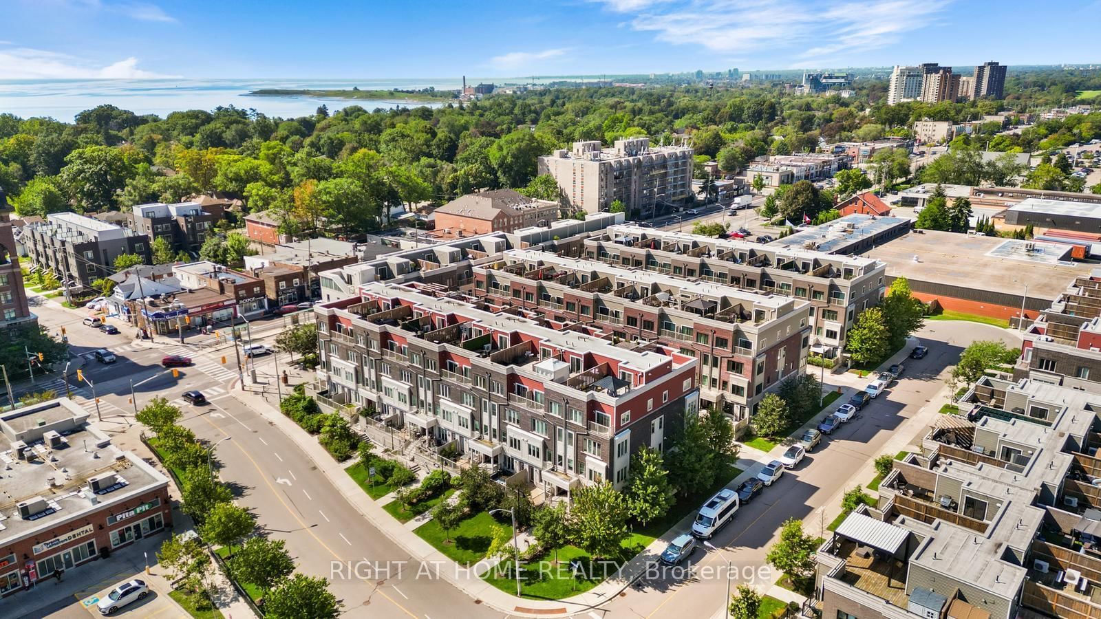 85 Eastwood Park Gardens • #17 • Toronto, ON photo 41