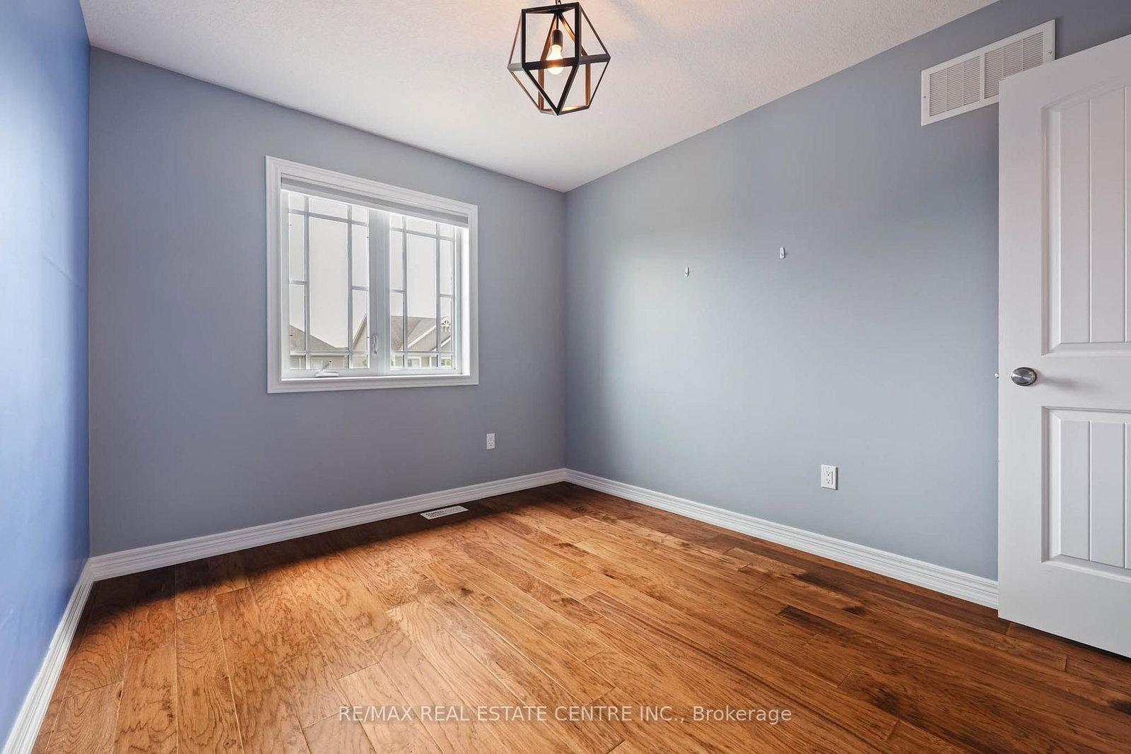 19 Laverty Crescent • Orangeville, ON photo 28