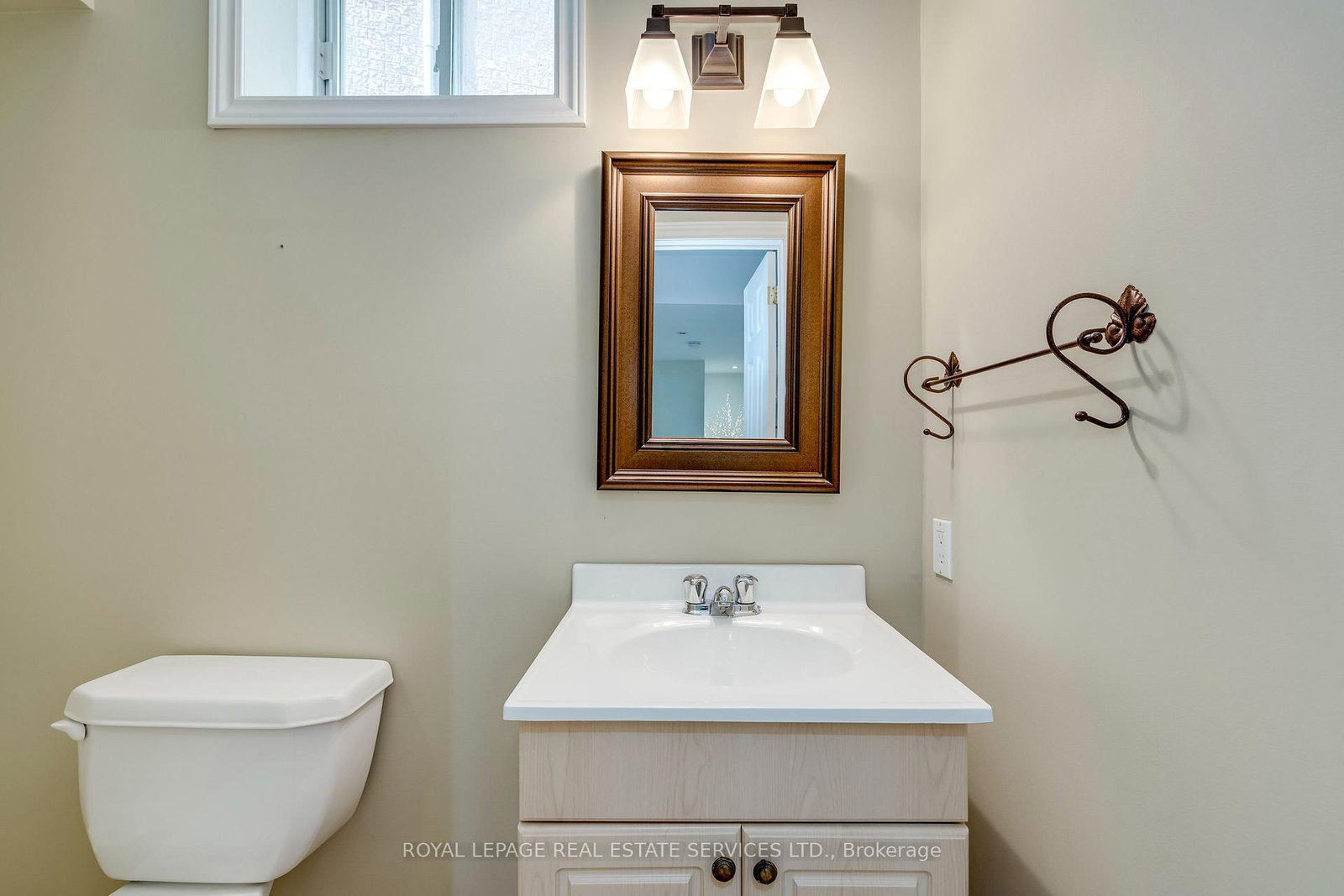 2346 Salcome Drive • Oakville, ON photo 35