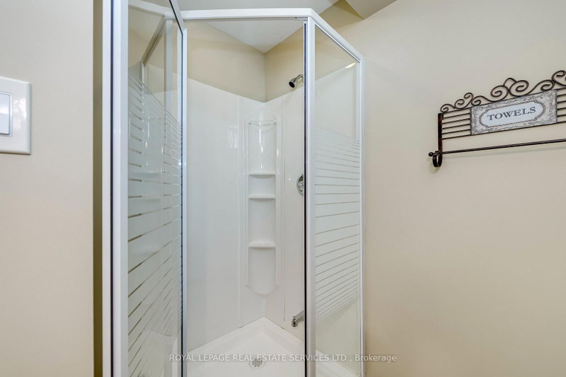 2346 Salcome Oakville,ON L6H 7N3 — Photo 36