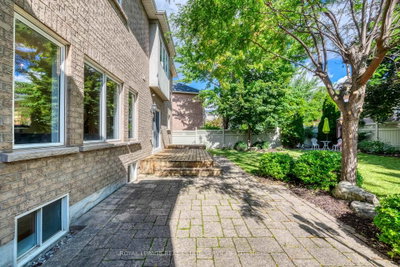 2346 Salcome Oakville,ON L6H 7N3 — Photo 38