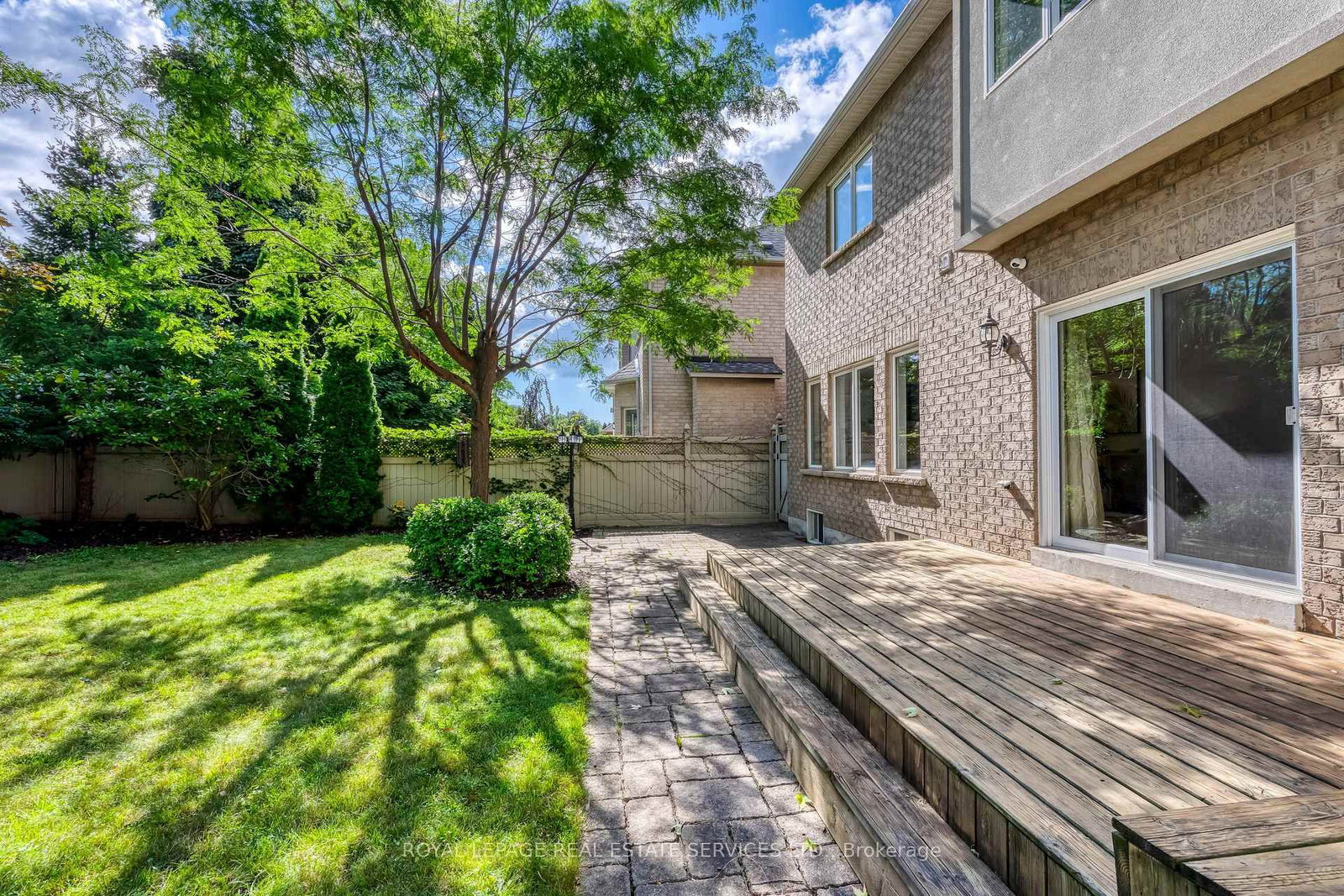 2346 Salcome Drive • Oakville, ON photo 39