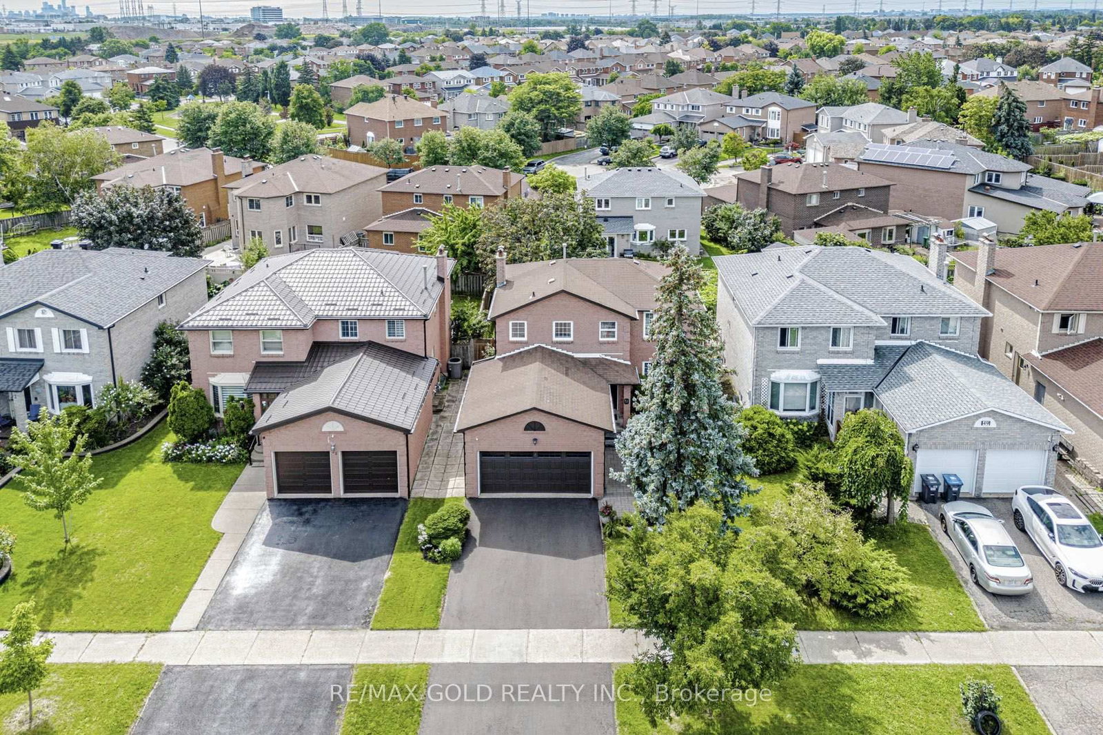 51 HAVELOCK Drive E • Brampton, ON photo 3