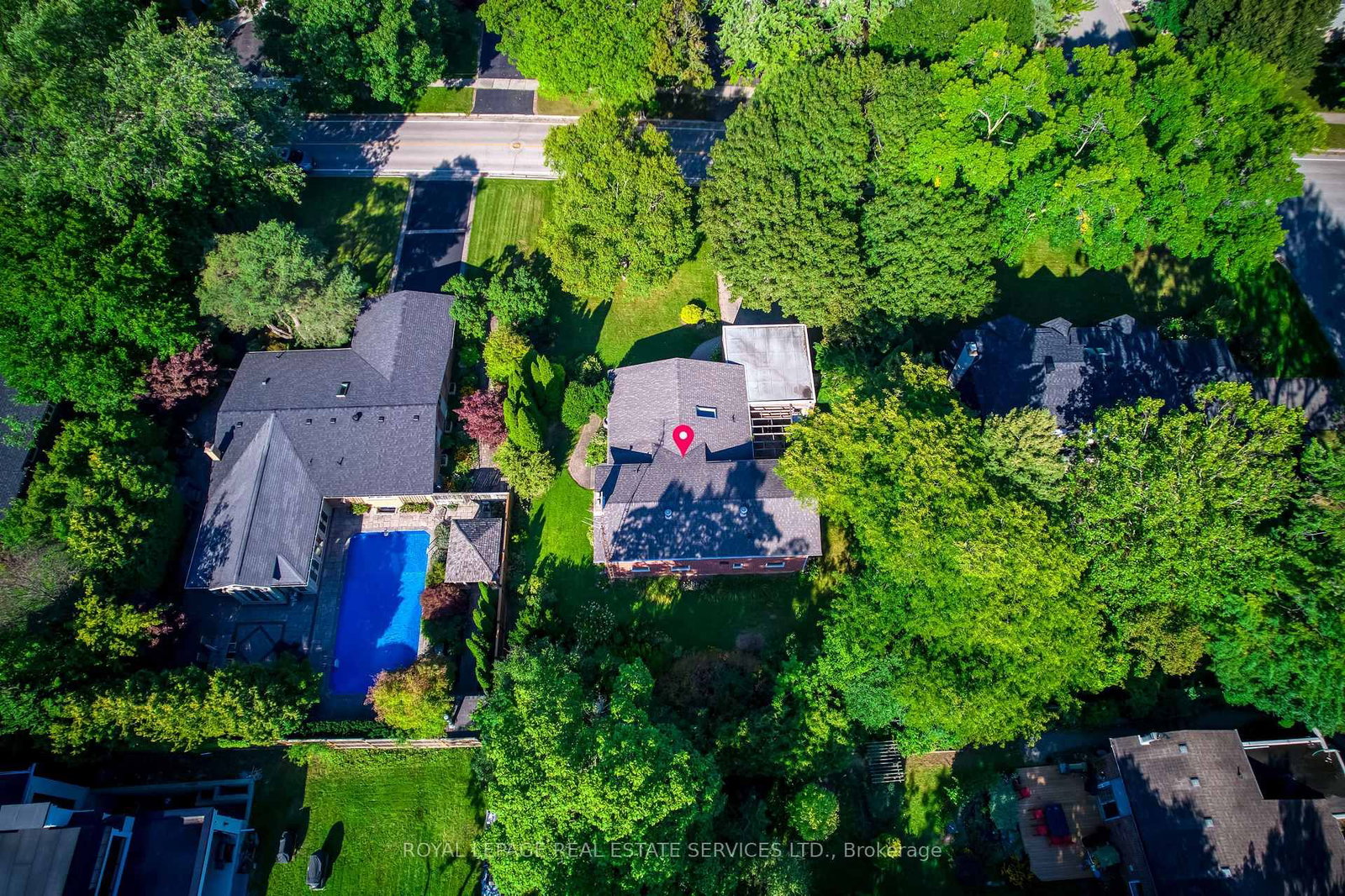 130 Solingate Drive • Oakville, ON photo 10