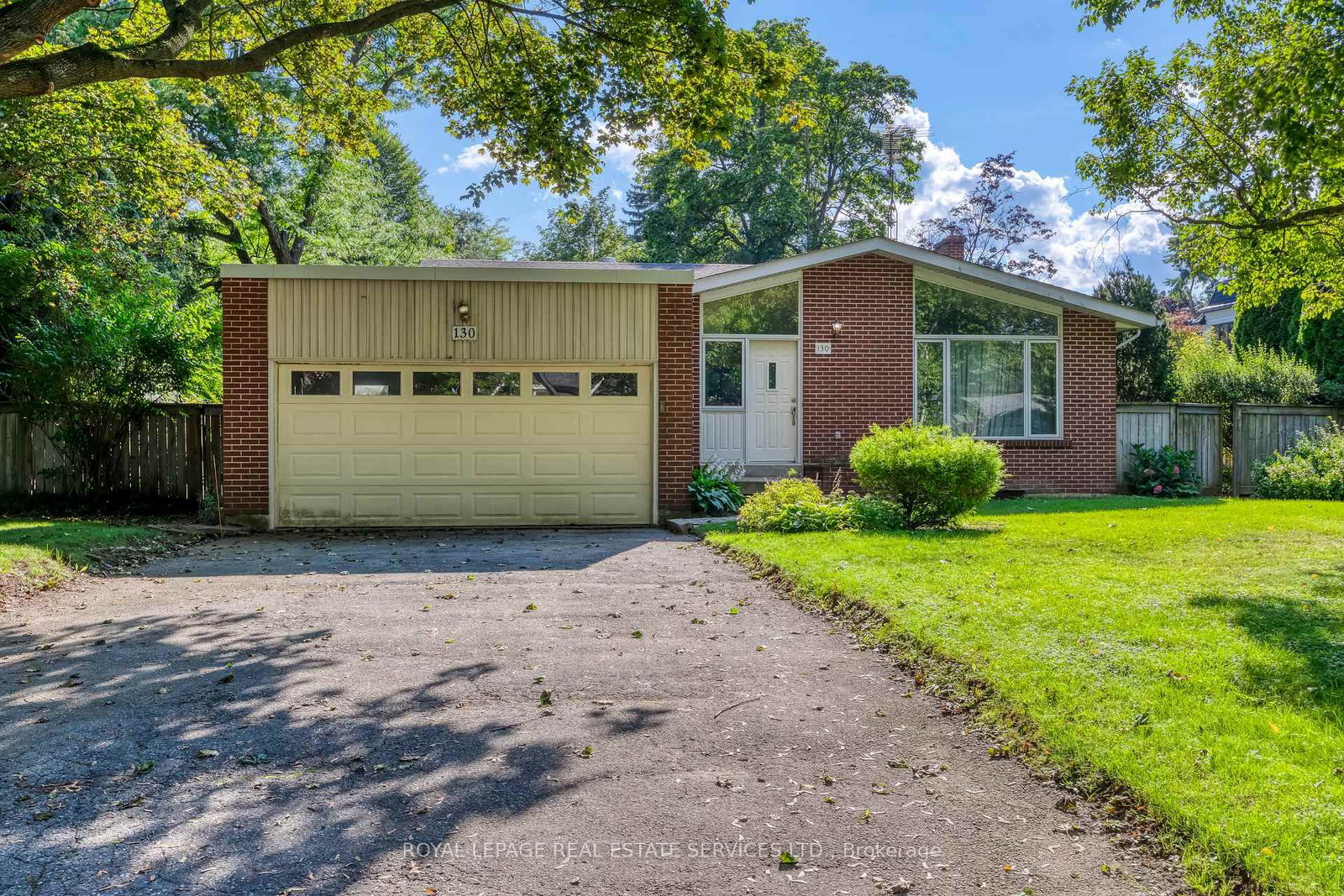 130 Solingate Drive • Oakville, ON photo 12