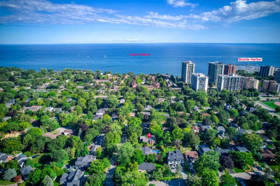 130 Solingate Drive • Oakville, ON photo 2