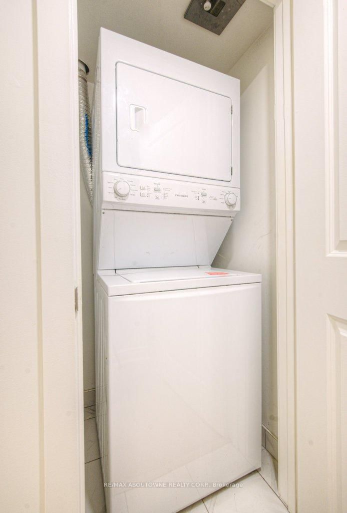 3078 6 Oakville,ON L6M 1P8 — Photo 12