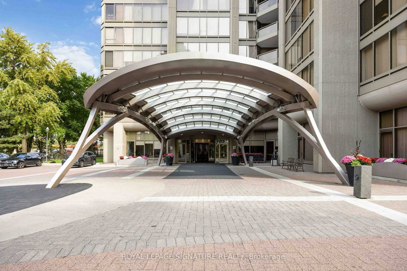 2904 - 2045 Lake Shore Boulevard W