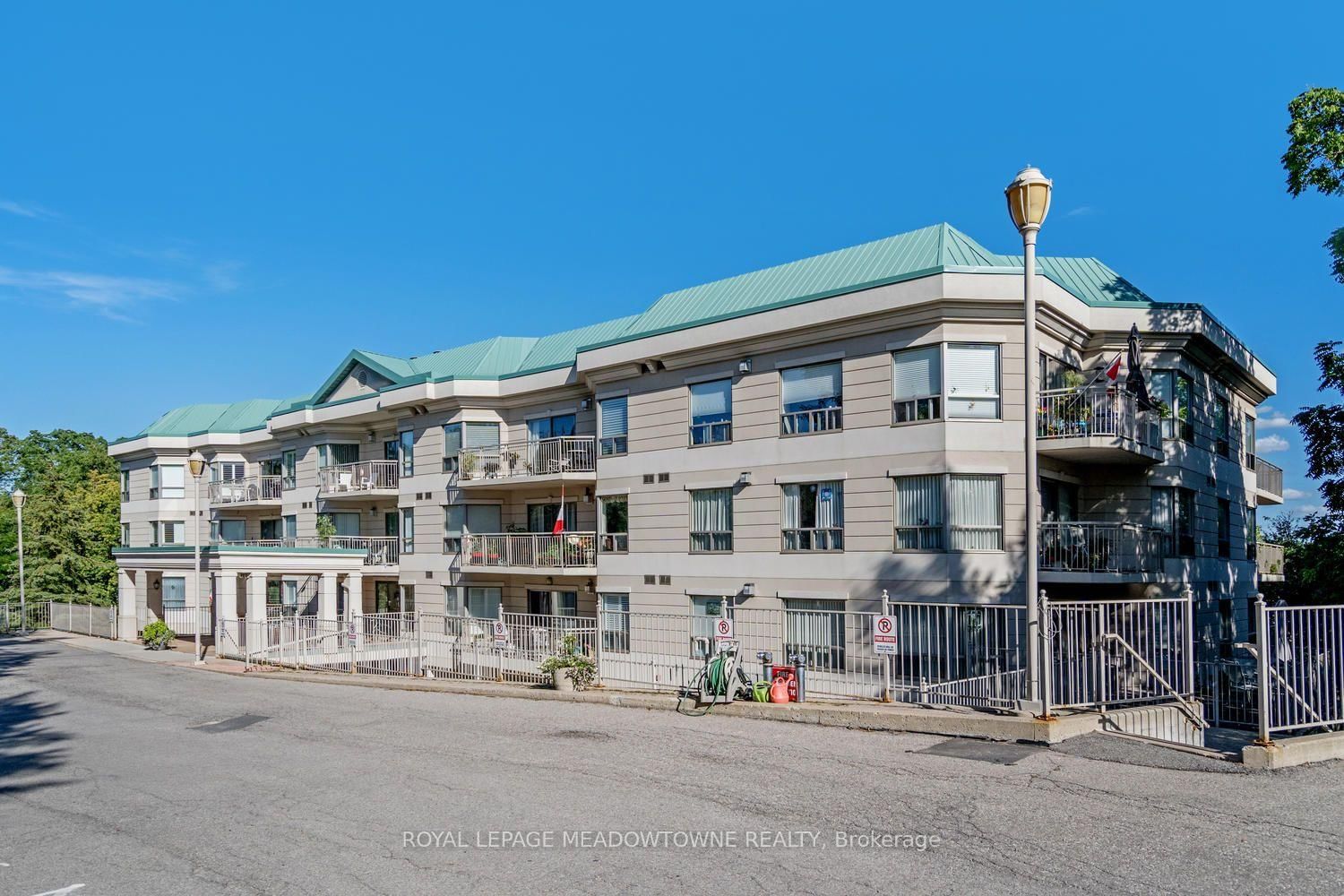 24 Chapel Street • #Ph02 • Halton Hills, ON photo 50