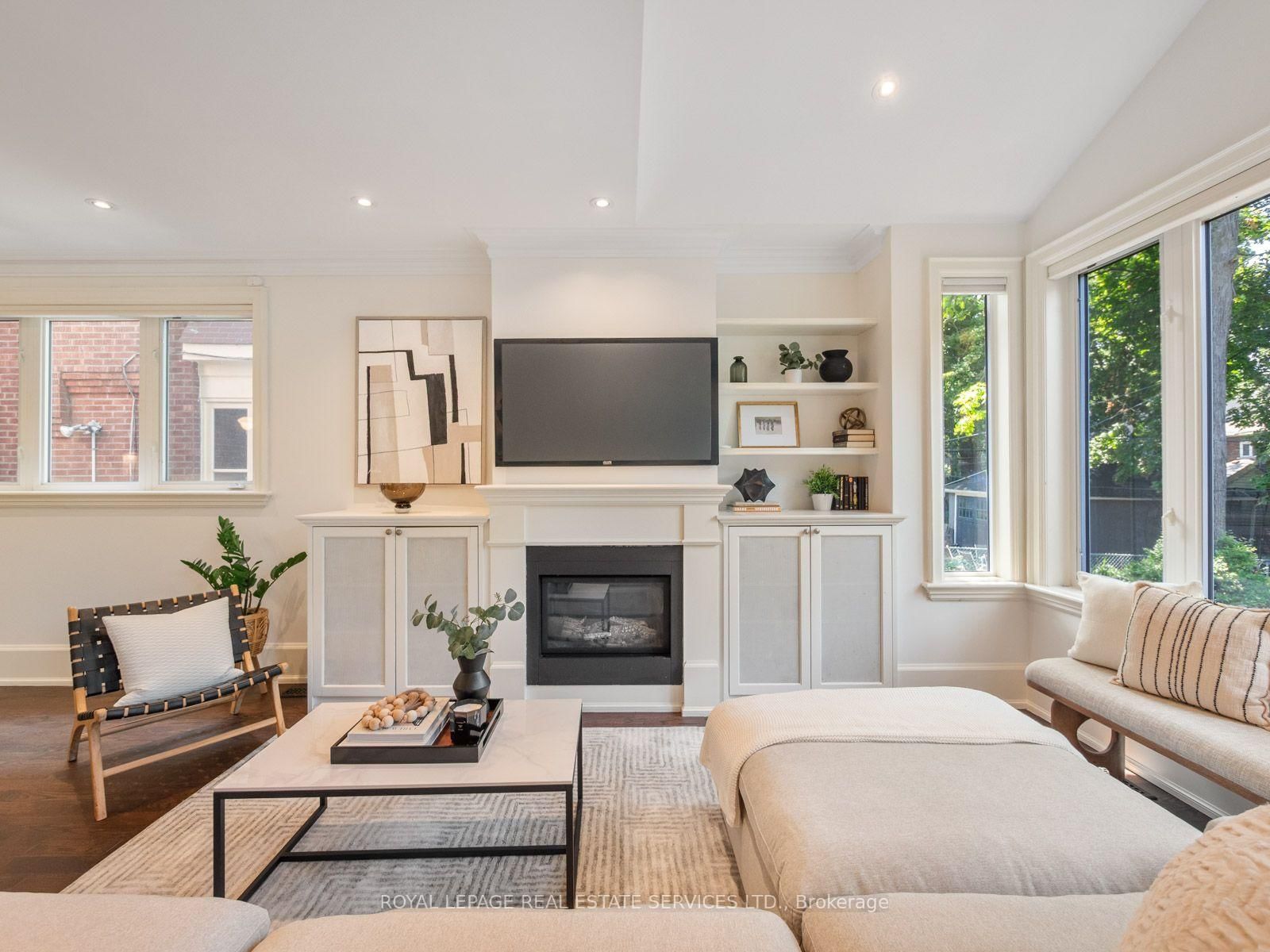 330 Willard Avenue • Toronto, ON photo 11